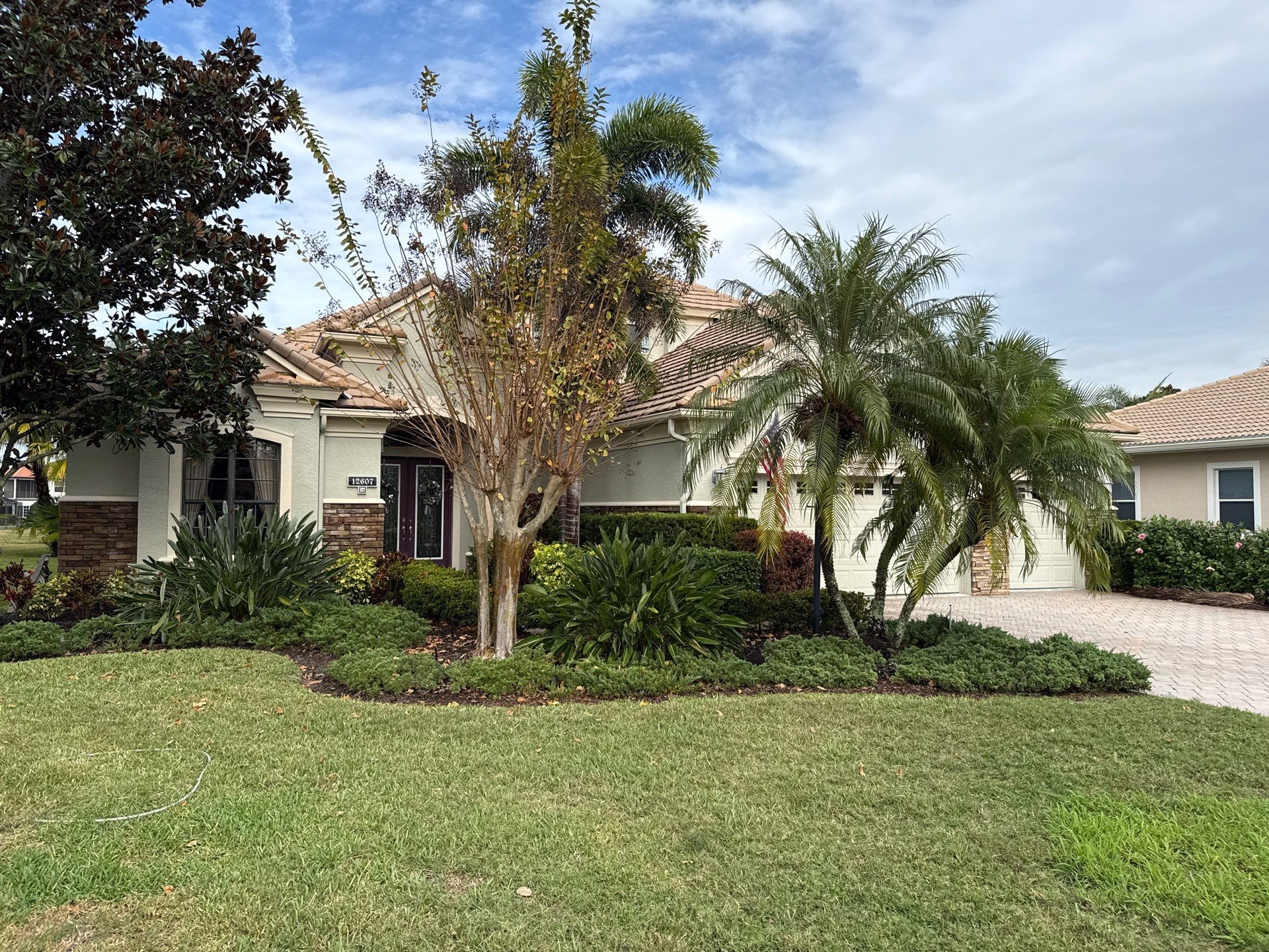 Tile Roof, Gutter & Pool Cage Cleaning – Lakewood Ranch Country Club, Lakewood Ranch, FL by Sunshine AquaWash