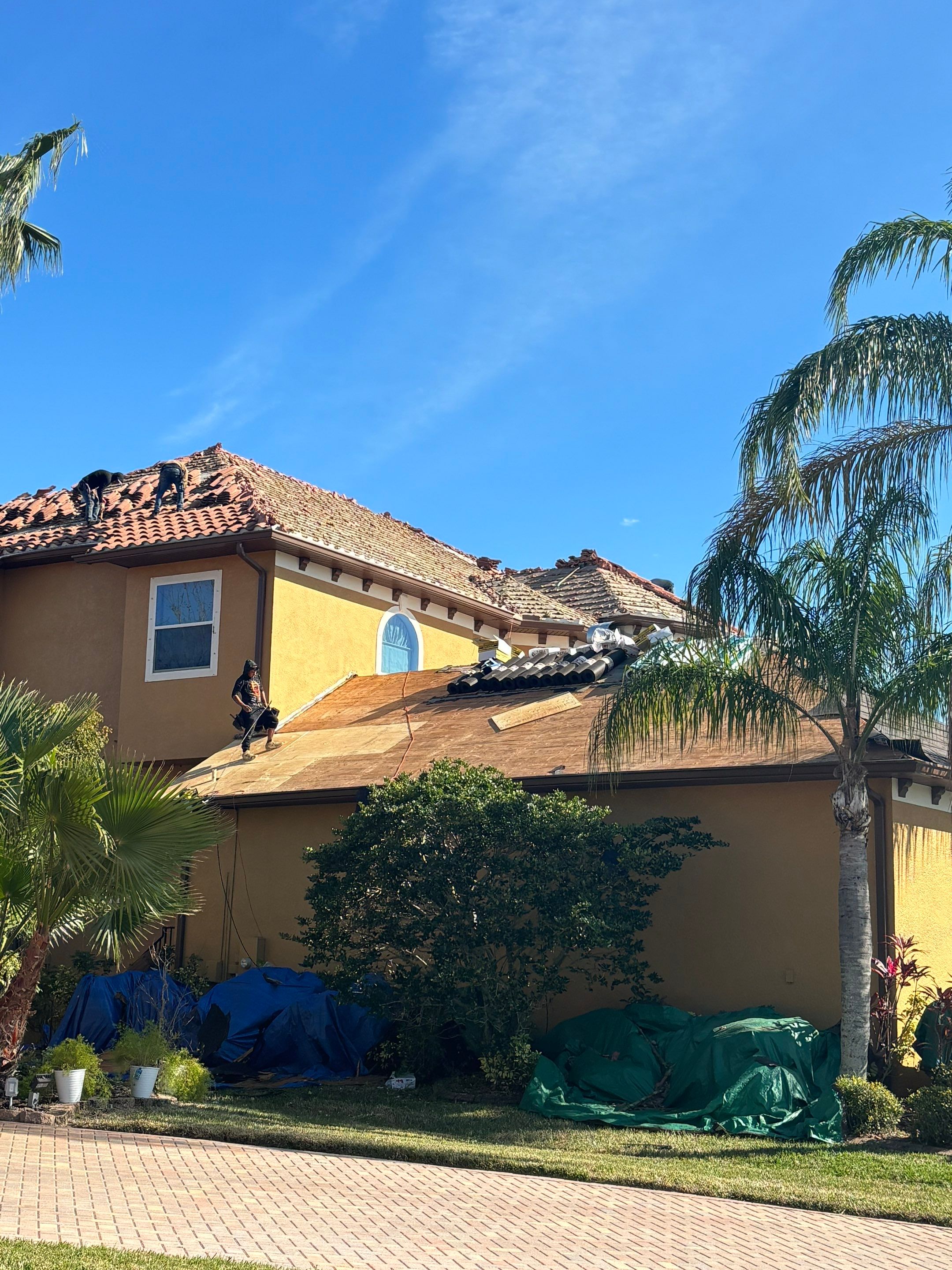 Dark Bronze Standing Seam by Reimagine Roofing