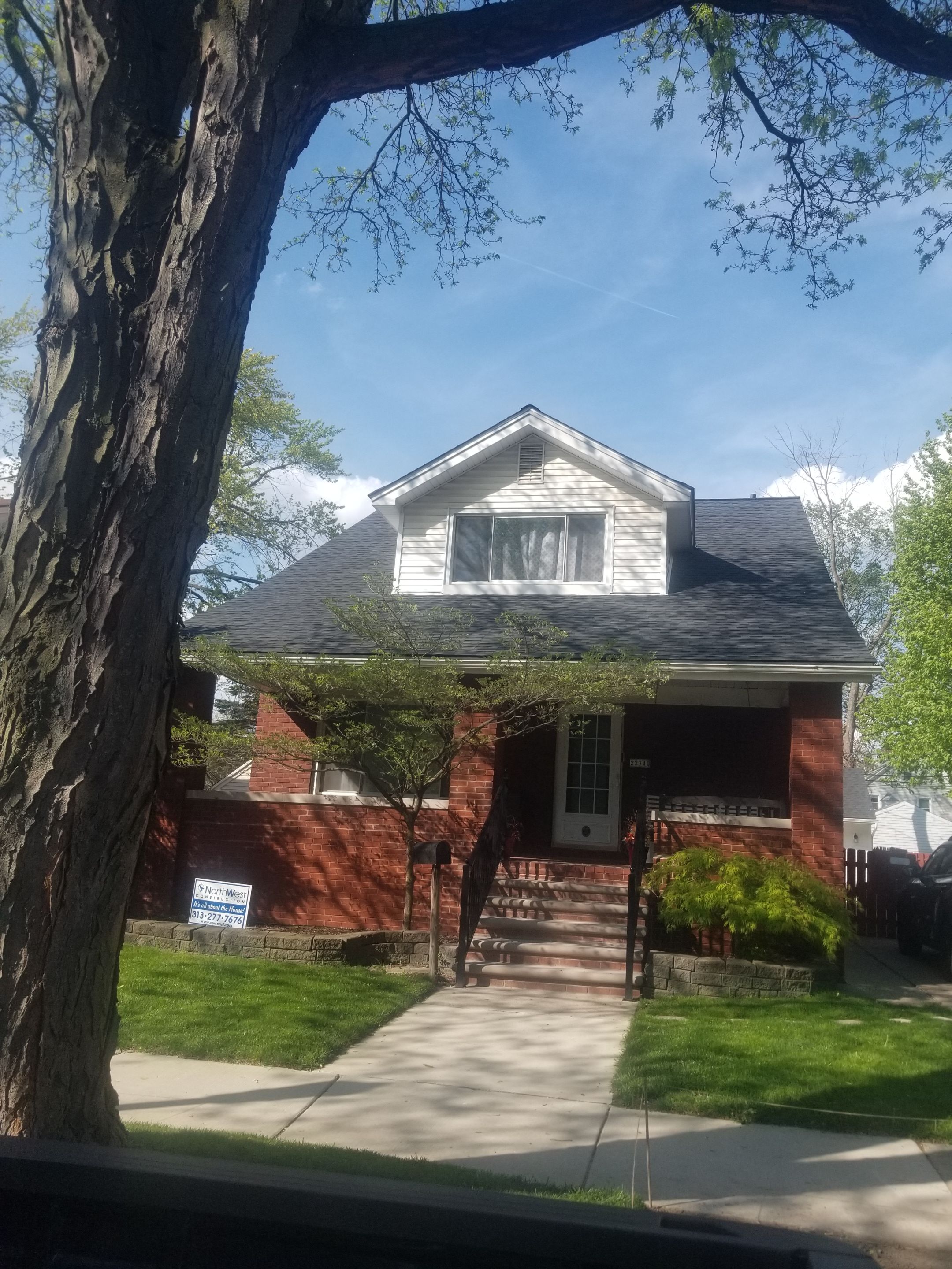 New GAF Timberline HDZ Roofing System  by Northwest Construction 