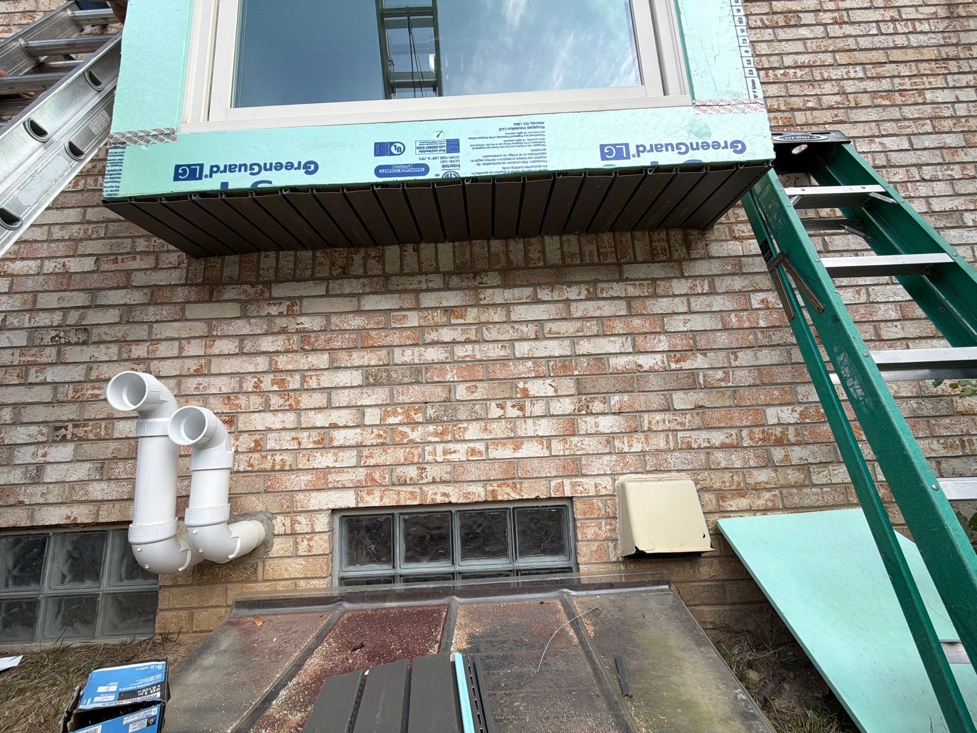 Siding Replacement using Alside S7 Cedar Mill Grain Cast Iron by 180 Contractors