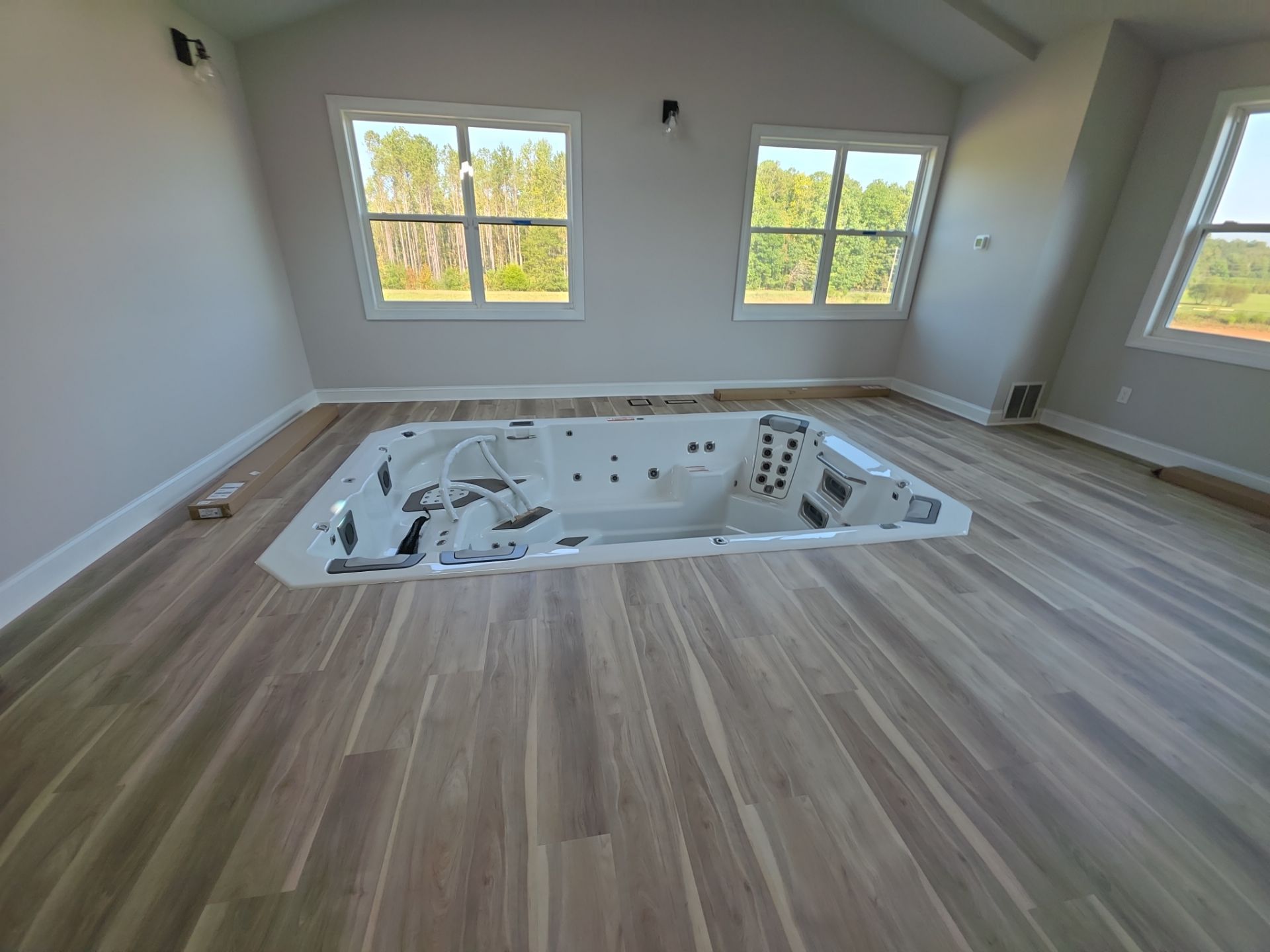 Four Season Addition by Ajayi Design and Construction 