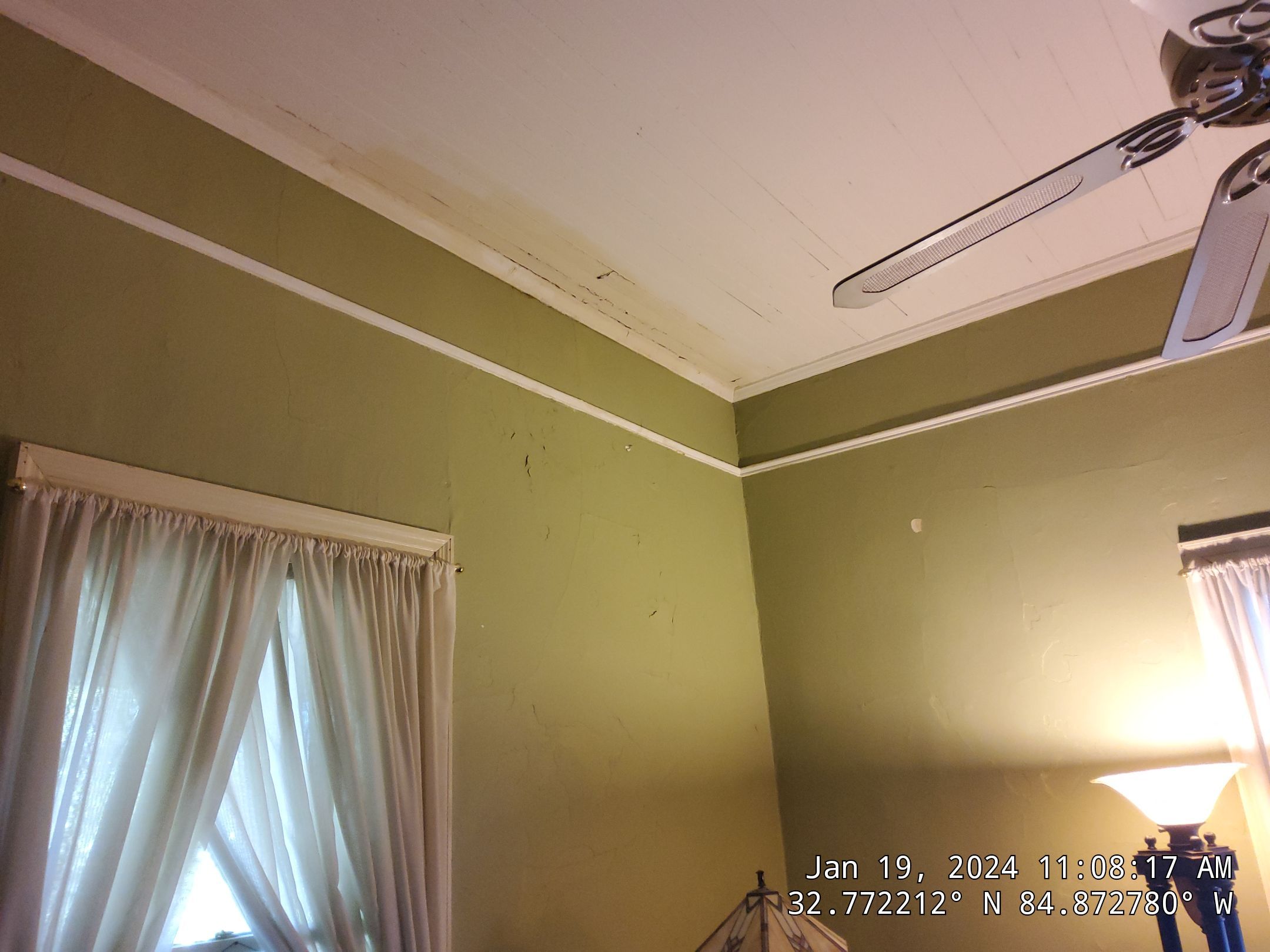 Residential Roofing Sealant  by iGreen Solutions