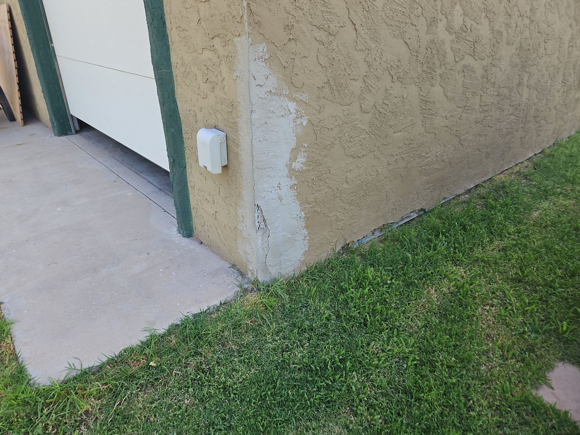 Exterior Stucco Painting and Repair by Regal Renovate