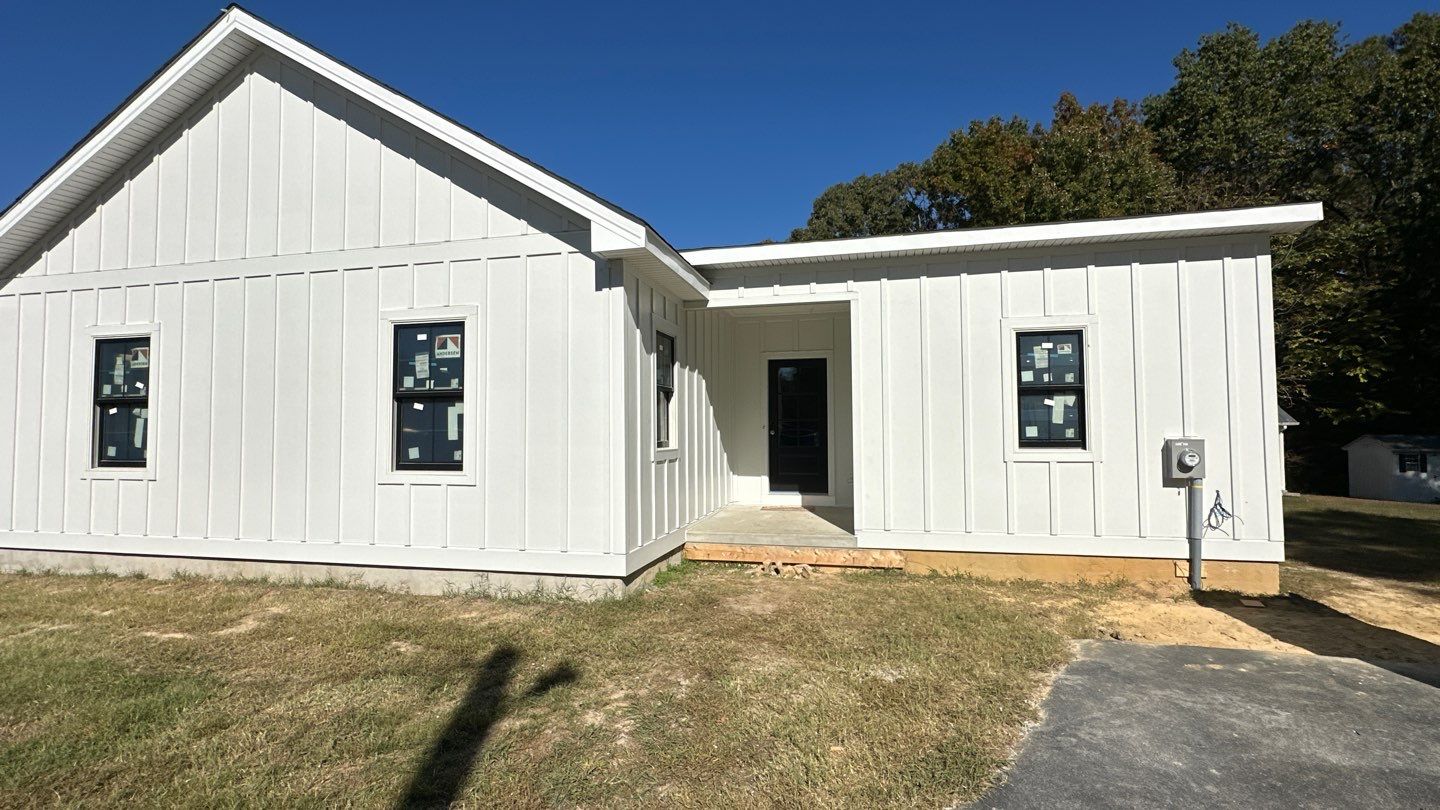 Siding Installation using JH Panel Smooth by ExteriorPros