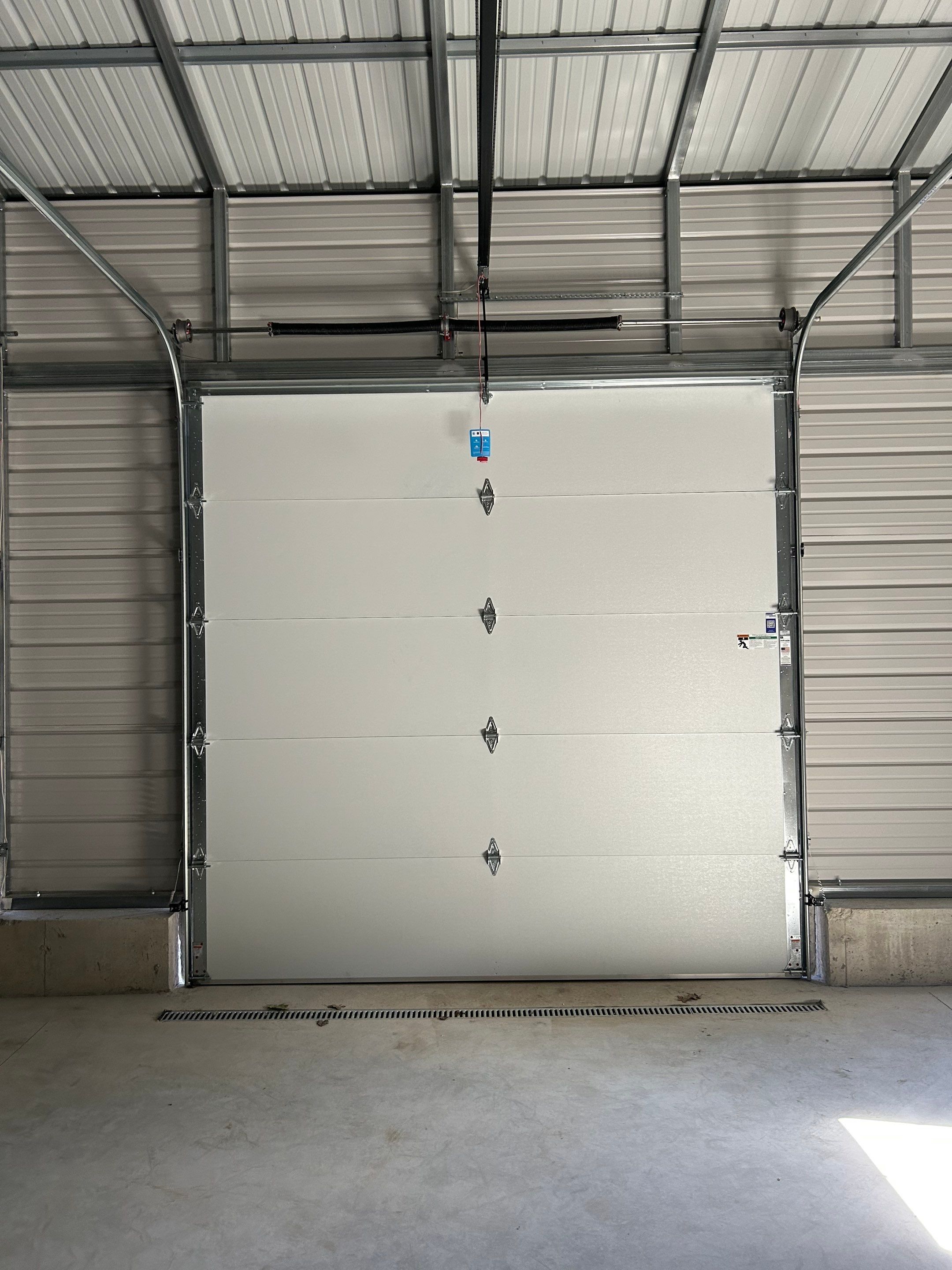 Door Installation using Raynor Encore Garage Door by Keene Door