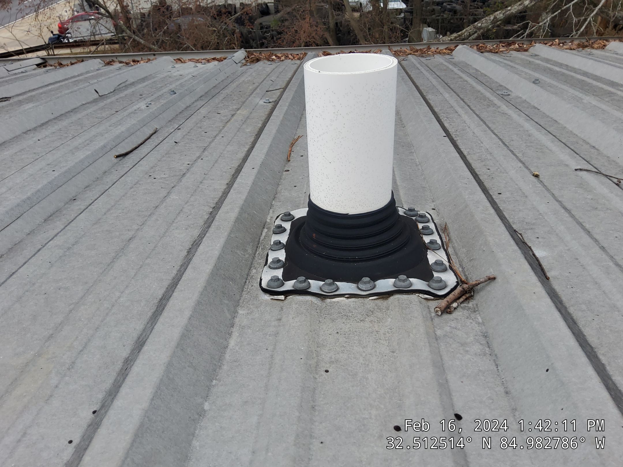 Master Clean Roof and Gutter Cleaning by iGreen Solutions