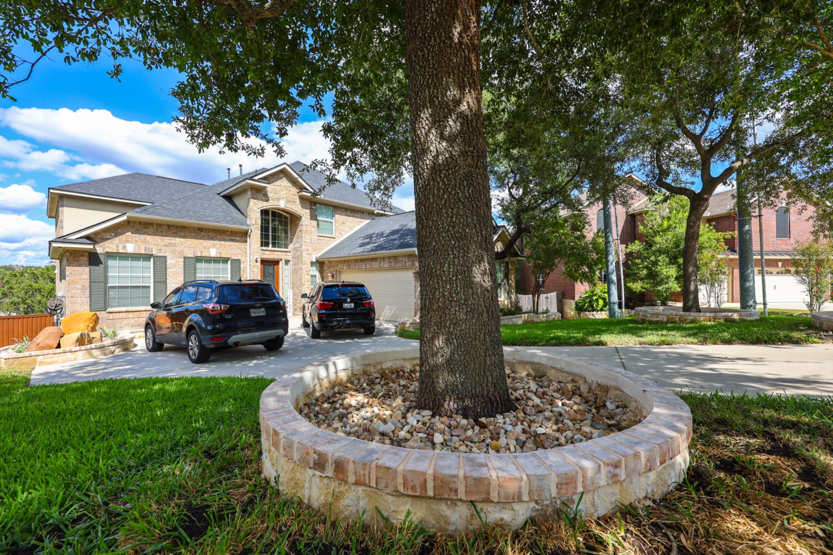 Stone Oak - San Antonio, TX by Hole In One Lawns, LLC