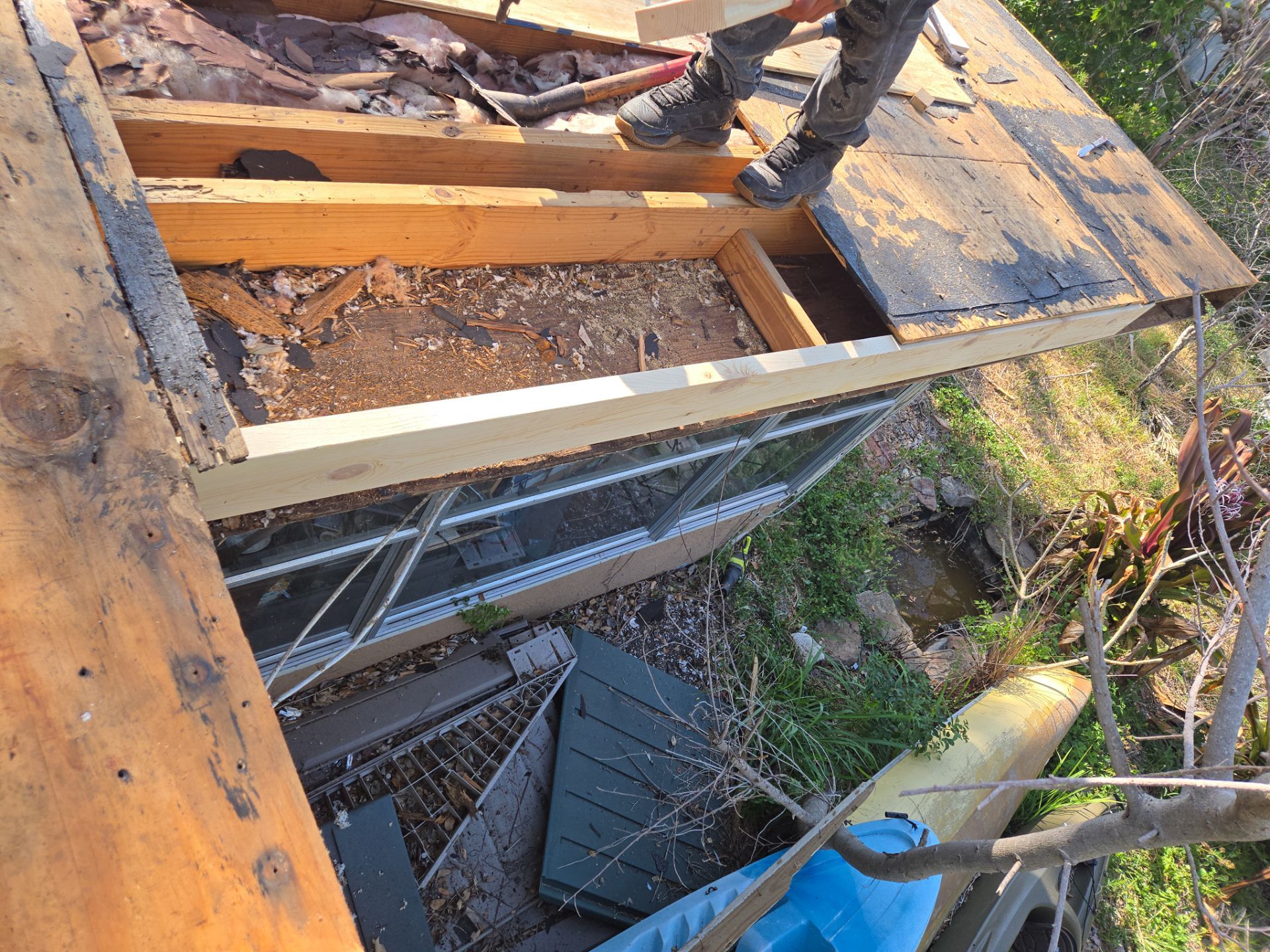 Project in St. Petersburg 33709 by Mitchell Roofing Company LLC 
