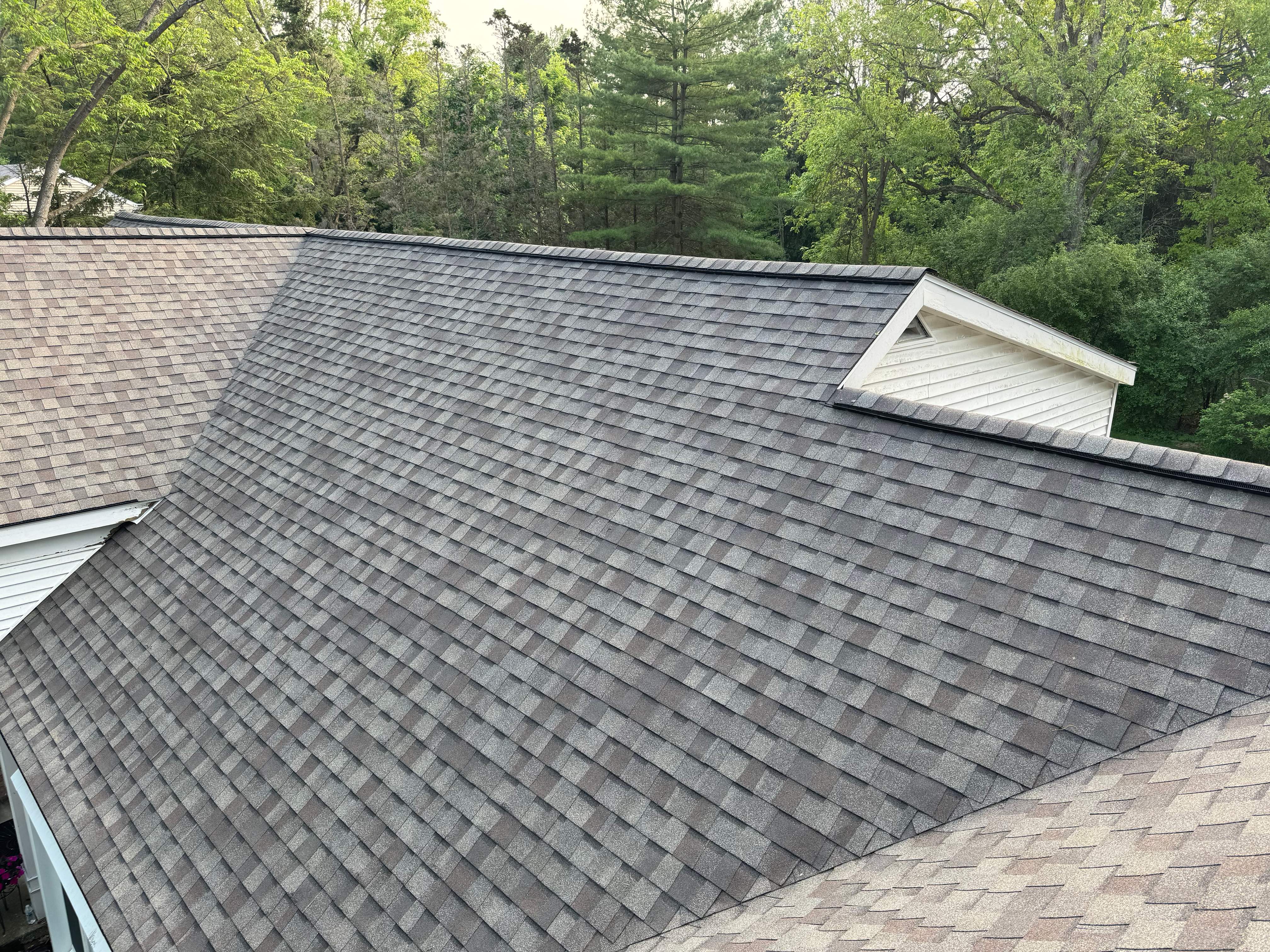 Residential Roofing Installation using Certainteed Landmark ClimateFlex by GRACCO