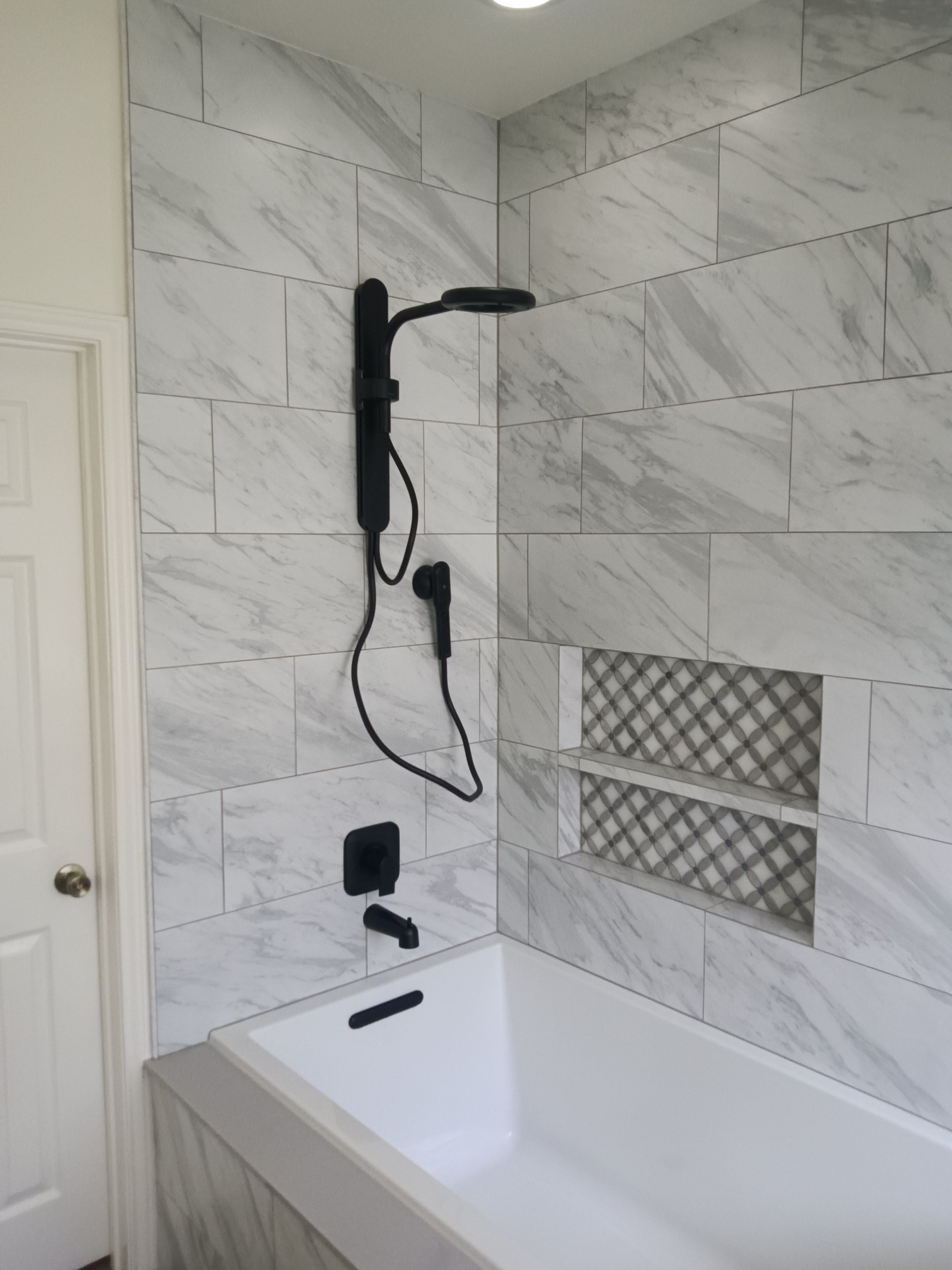 New Braunfels, TX Bath Remodel Before & After by Legacy Bath and Kitchen 