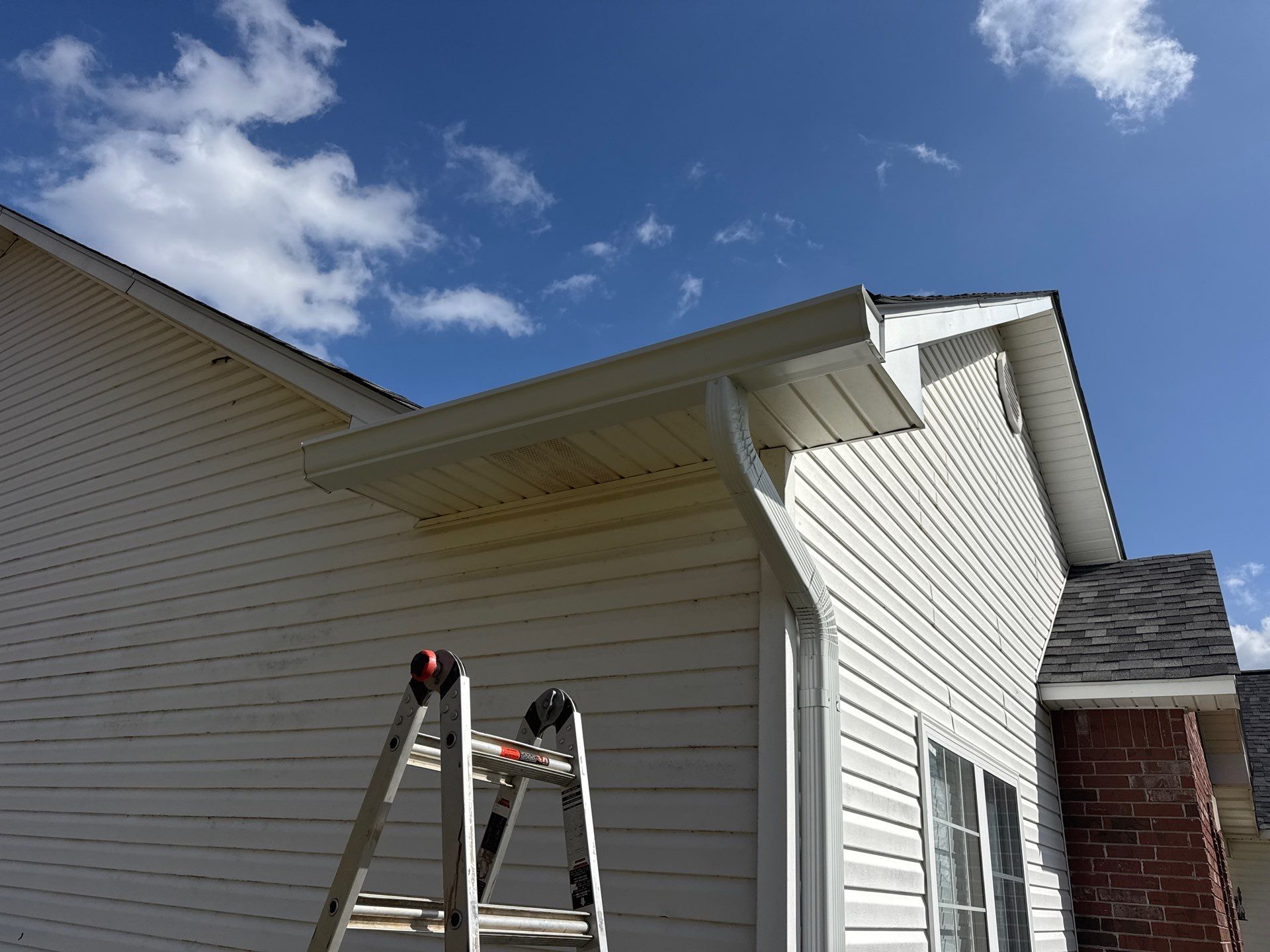 Residential Gutter Replacement - Umpire, AR by Hostetler Roofing