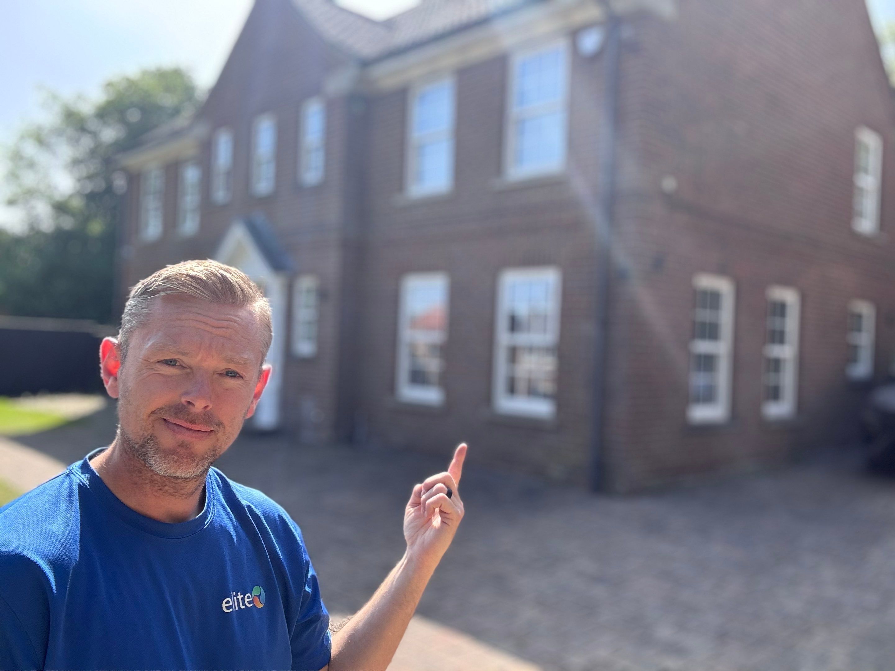 ⚡ Project Spotlight | Data-Driven Renewable Heating by Elite Services Group Ltd