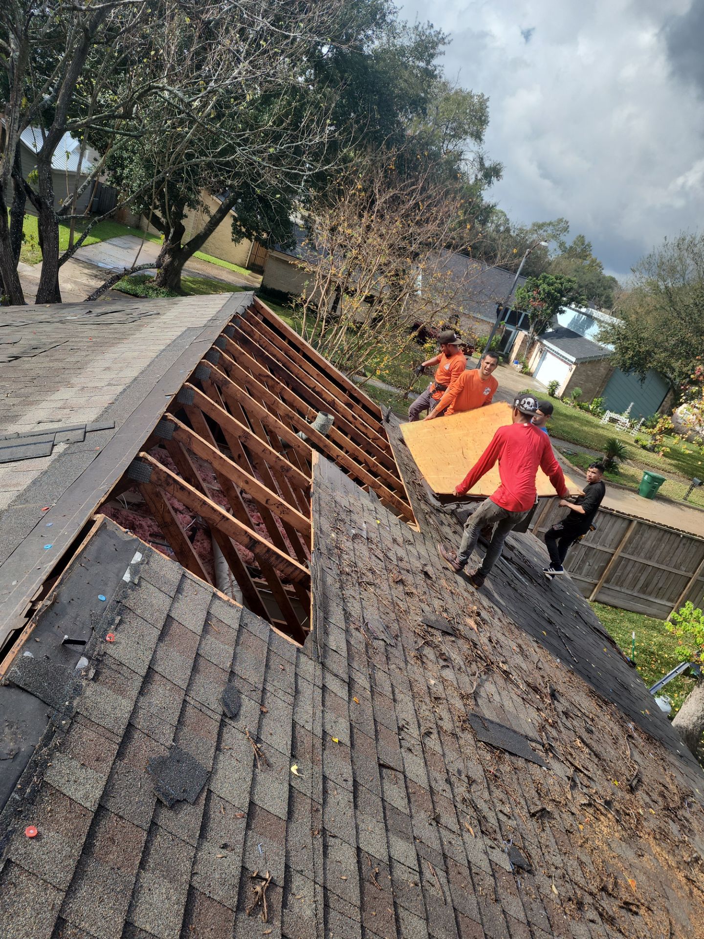 Roof Replacement Houston by Roof Repair Company
