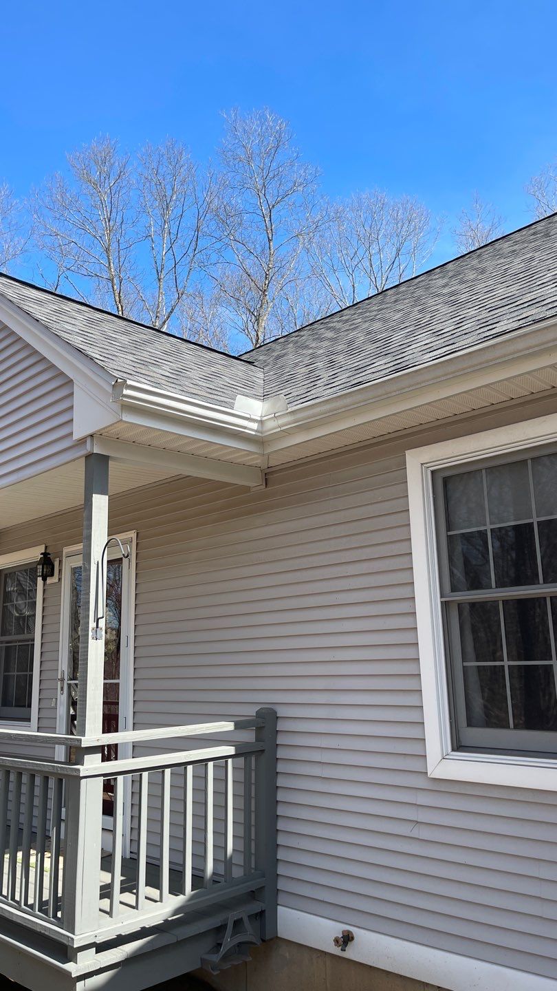 Residential Roofing Installation using Owens Corning TruDefinition Williamsburg slate by A Plus Exterior