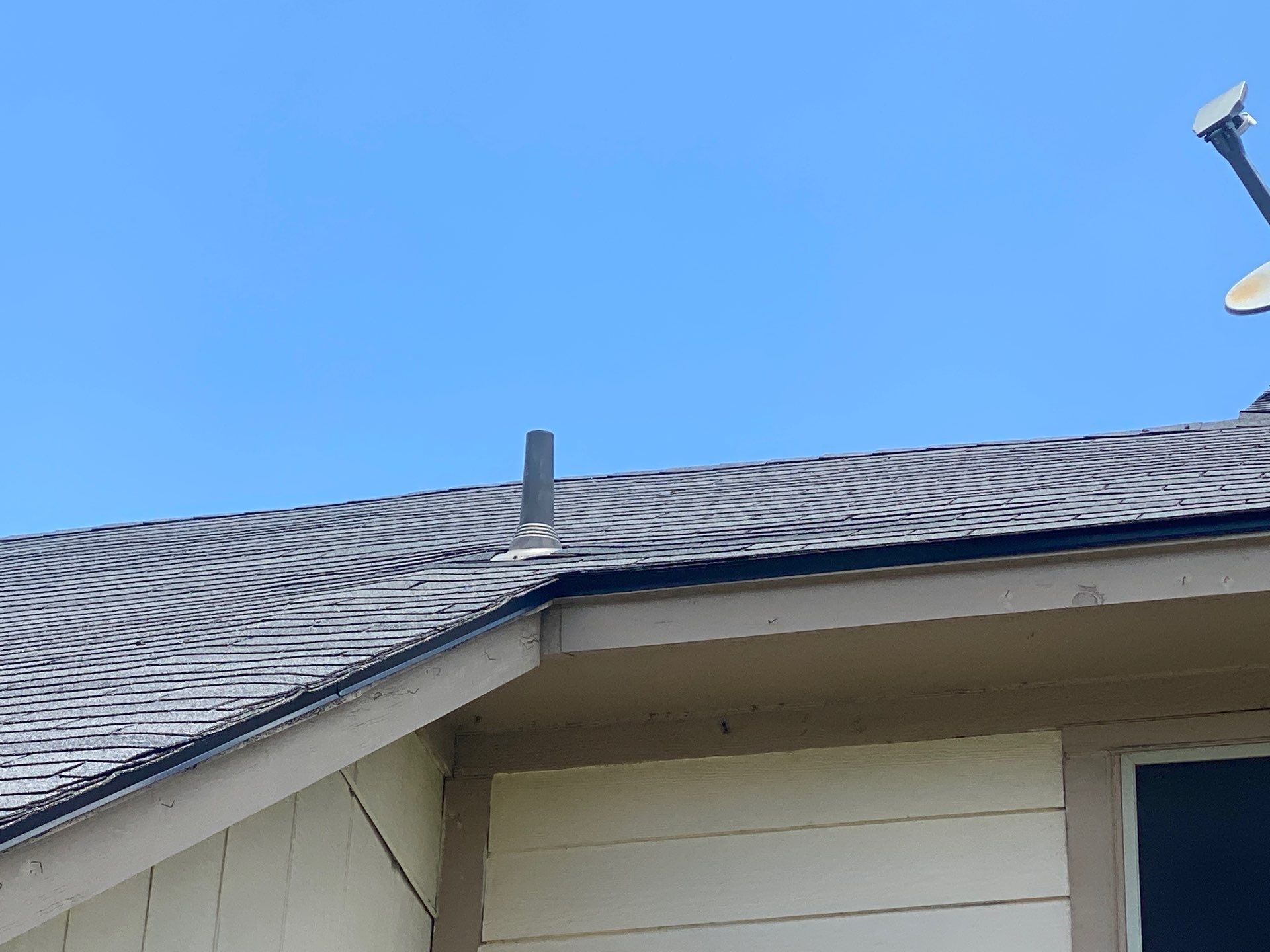 Hail Damage using Owen's Corning Duration (Lifetime) Shingles by Roof Repair Company