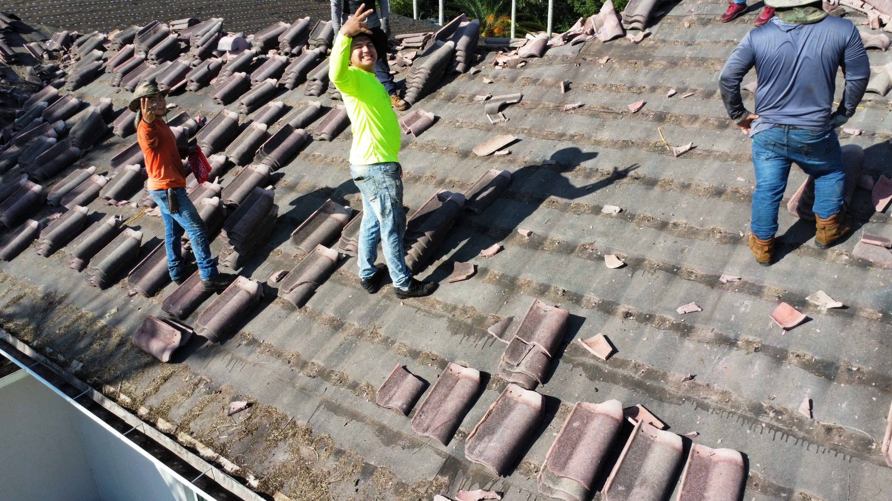 Peppertree Circle West, Davie, FL by G&J Roofing 