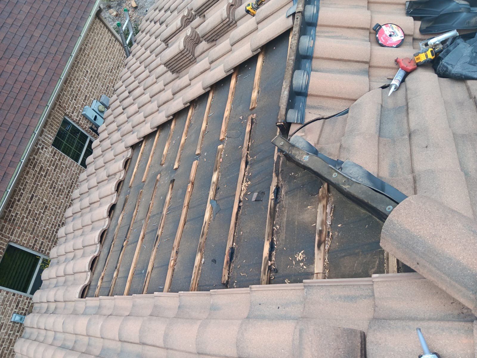 Tile Roof Repair by Roof Repair Company