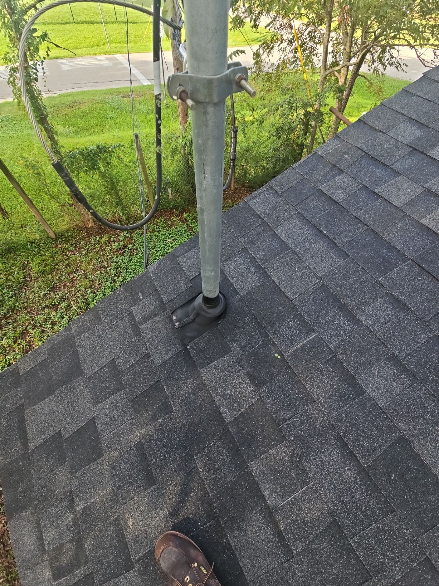 Residential Roofing Installation using Owen's Corning Duration (Lifetime) Shingles by Roof Repair Company