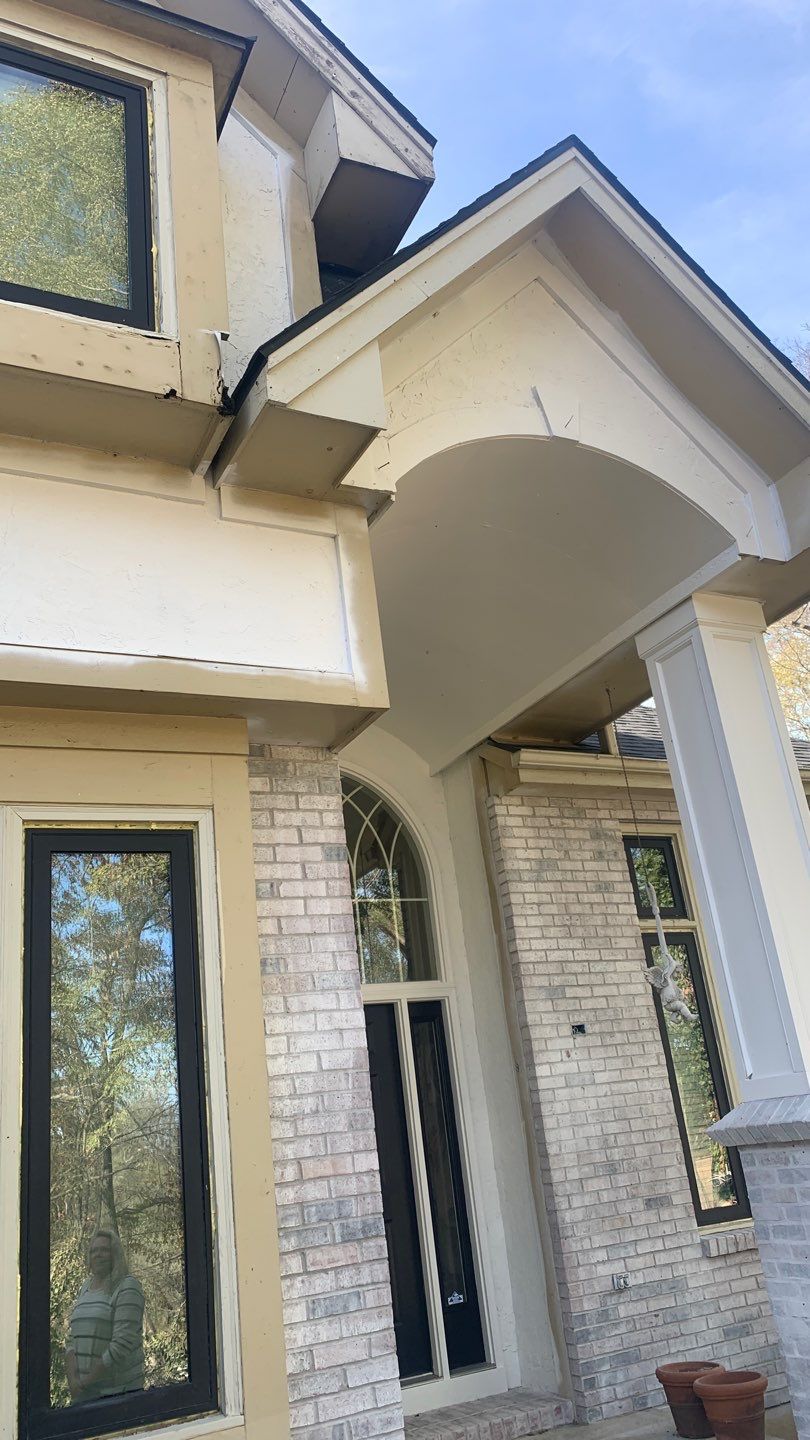 Complete Home Makeover  by EEC  Windows, Siding & Roofing 