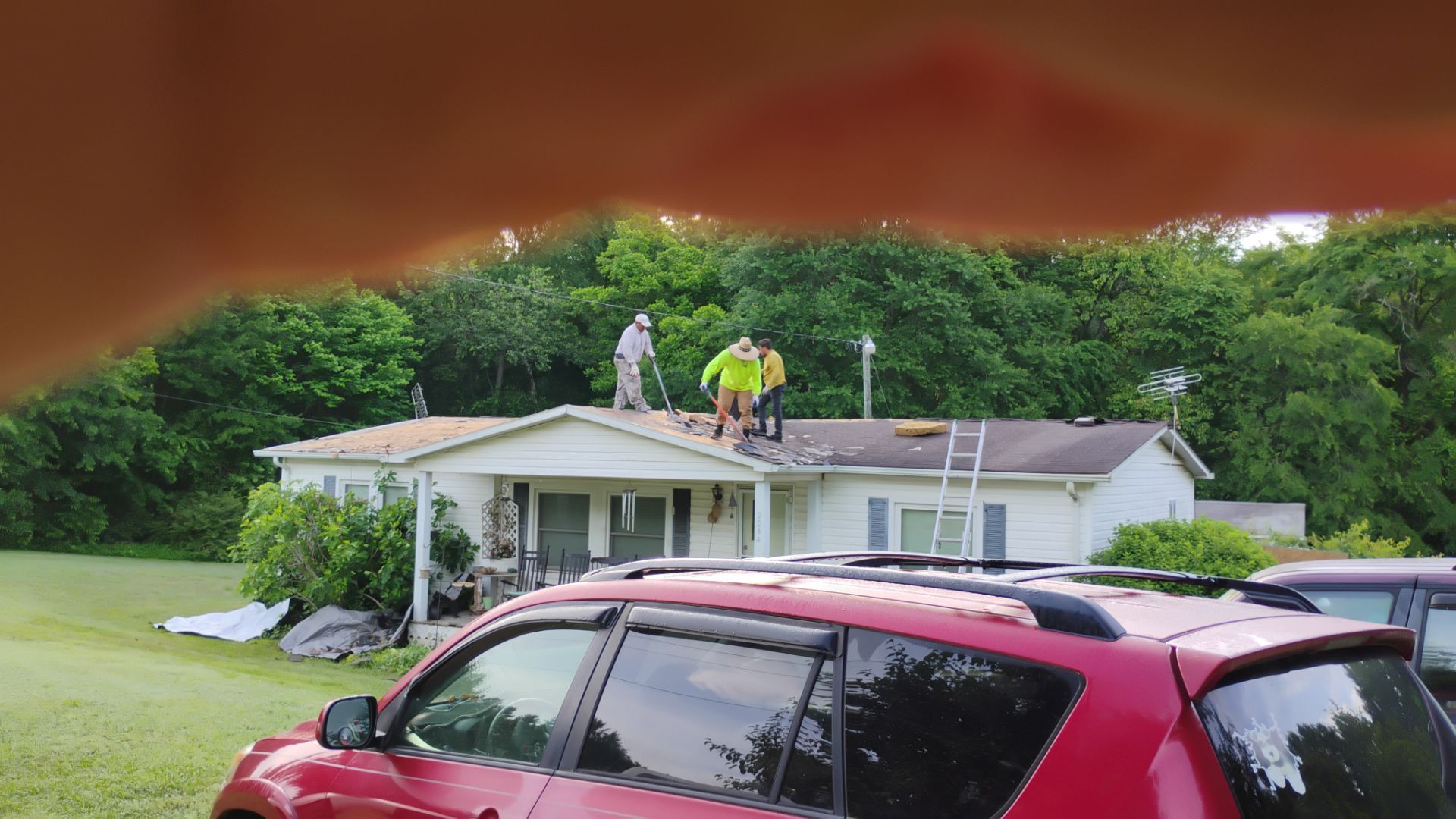 Taylor Roof by BROCK BUILDERS 