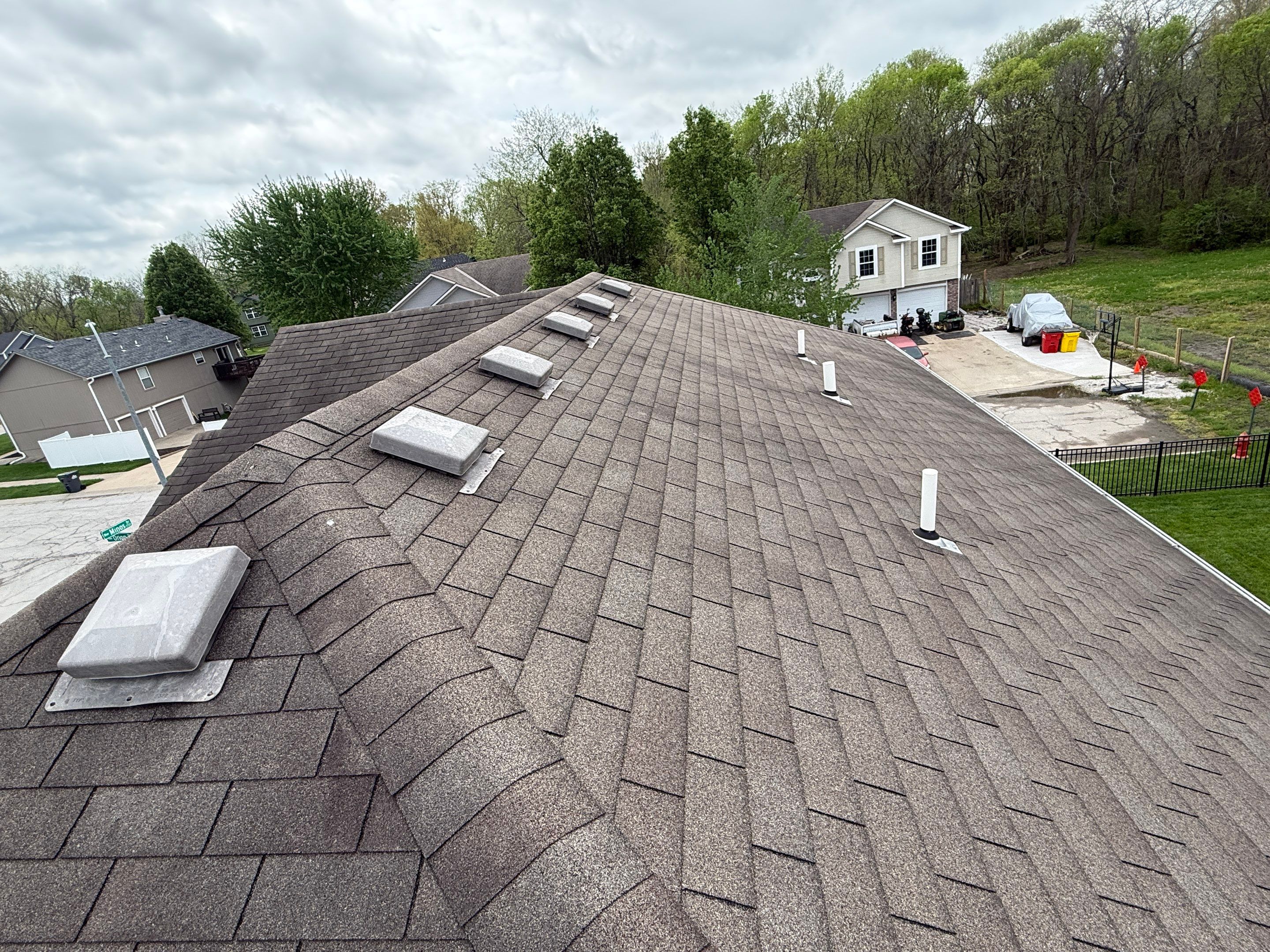 Grain Valley Residential Roof Replacement Featuring GAF Timberline HDZ Shingles by Summit Roofing