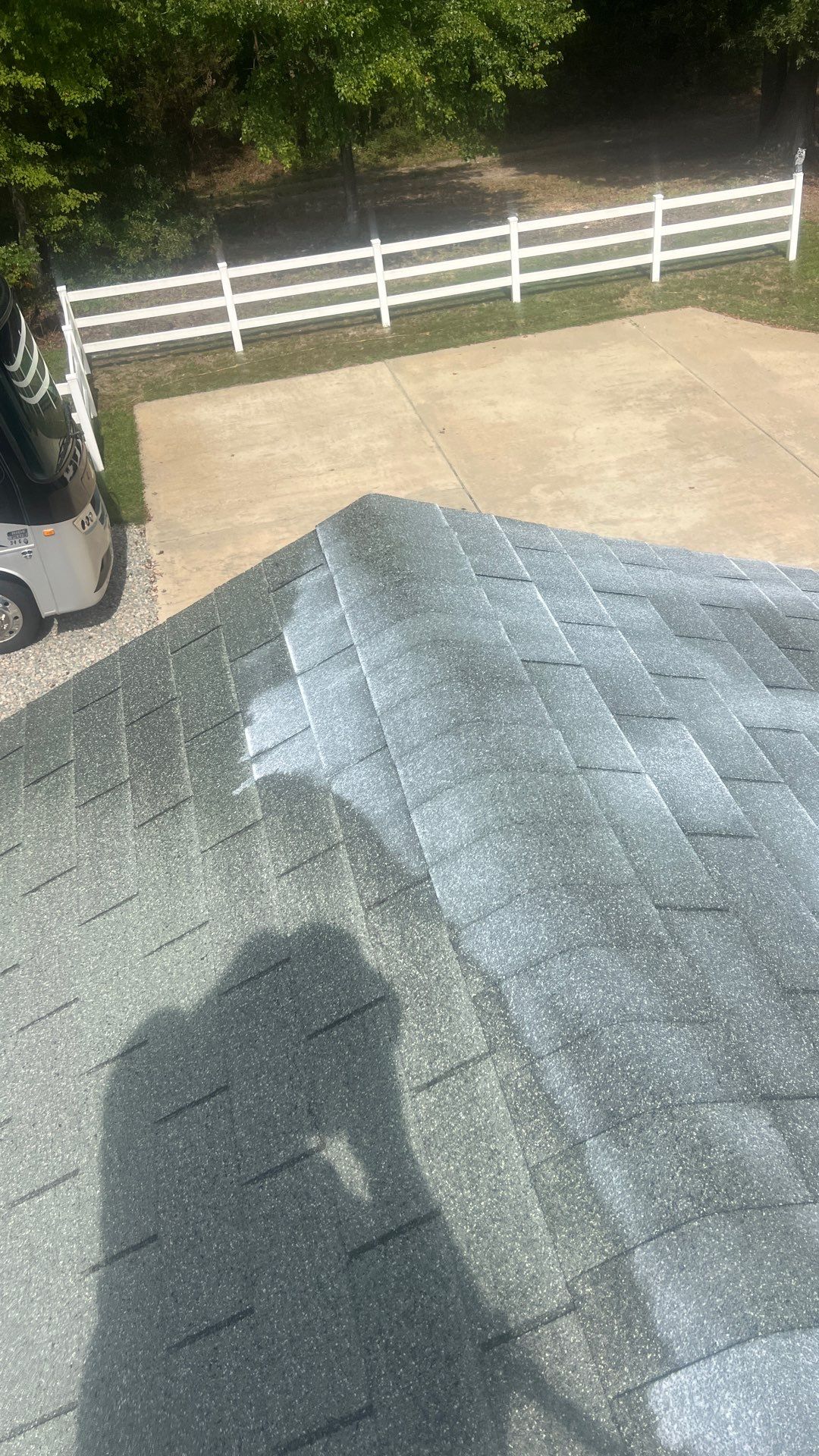 Project in Amelia Court House by Roof Maxx of Midlothian