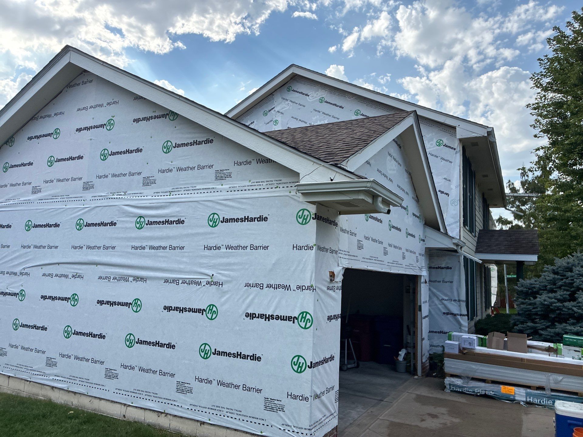 James Hardie Siding and Window Replacement in Omaha, Nebraska by Carps Complete Exteriors