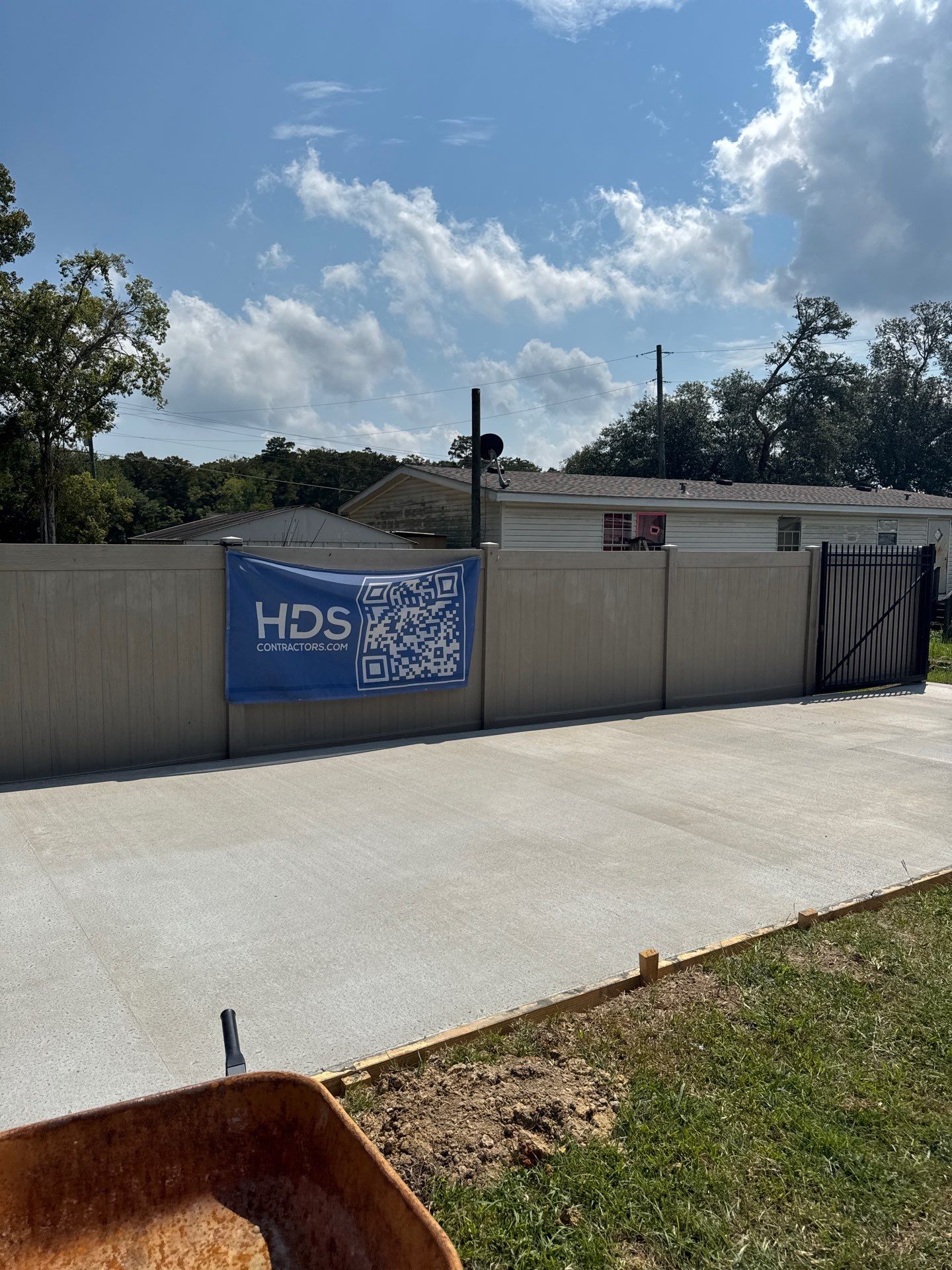 HDS Concrete - Concrete Installation in Maurepas by HDS Contractors