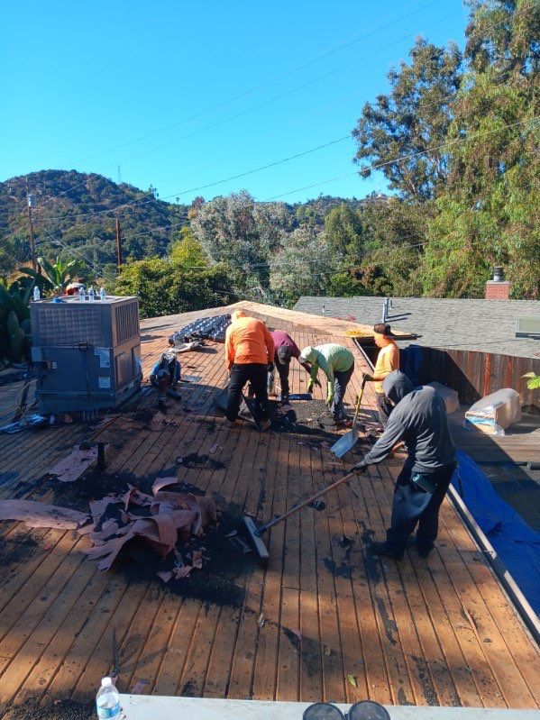 Residential Roofing Installation using Polyfresko® G Highly Reflective Modified Bitumen Cap Sheet by Hull Brothers Roofing