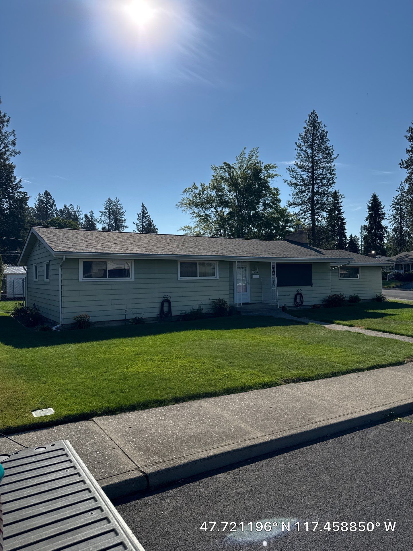Spokane Residential Roof Replacement With CertainTeed Asphalt Shingles - North F Street Spokane, WA 99208 Better - The Denali System - 5-Star SureStart PLUS Coverage - CertainTeed 50 Year Material Guarantee - CertainTeed Workmanship Guarantee: 30 Years - CertainTeed Warranty Transfer Period: 20 Years - Certainteed Landmark® Shingle - Weathered Wood by Alpine Roofing