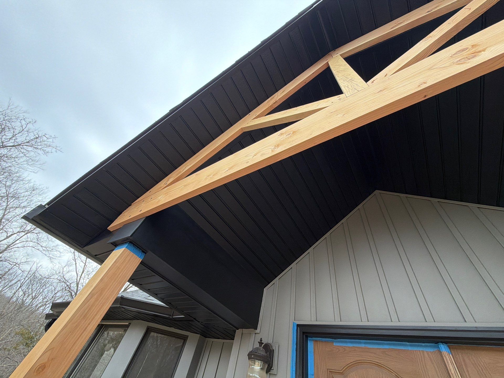 Project in Defiance by Acute Roofing And Exteriors 