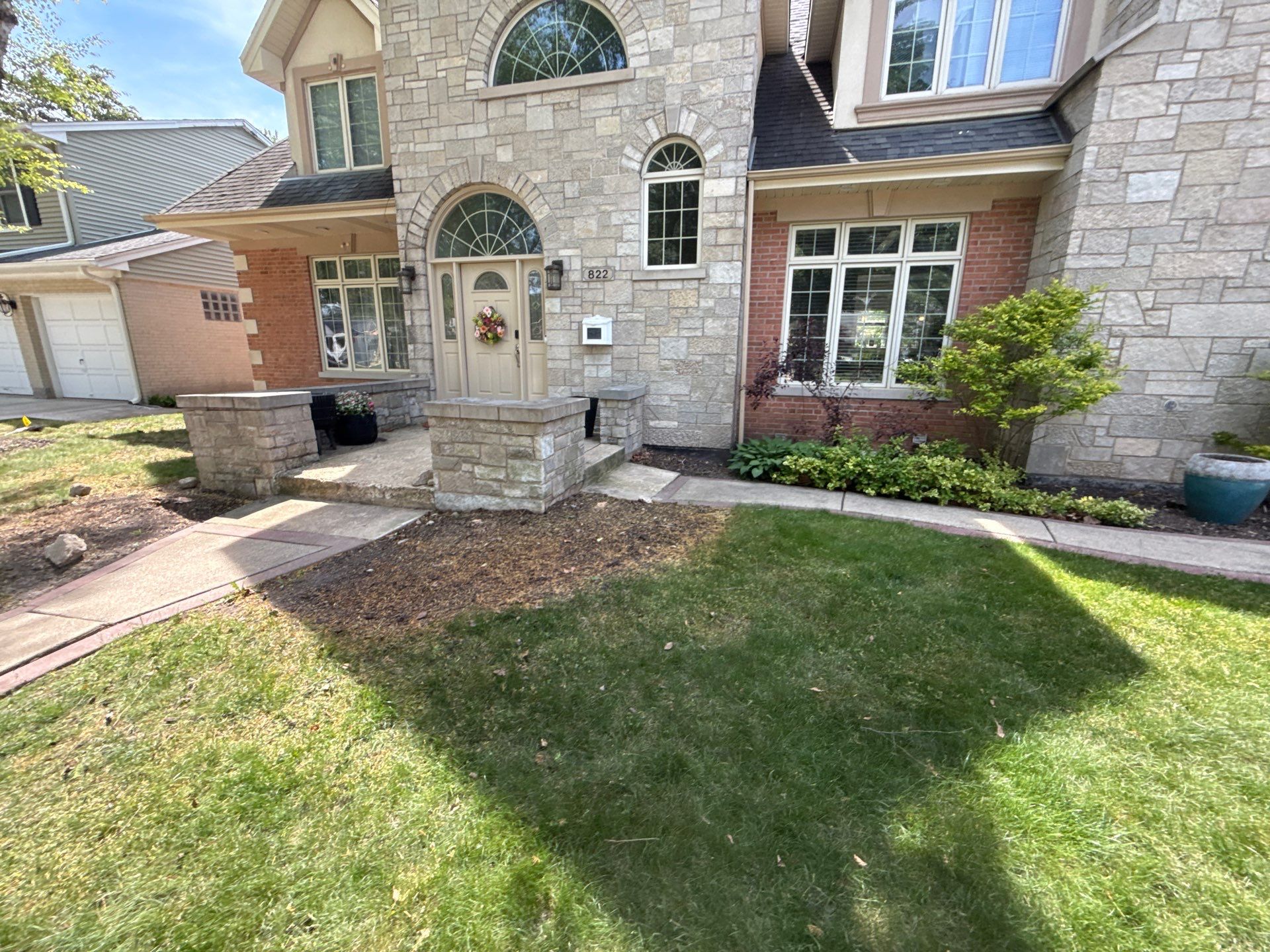 Bryan, F. - Arlington Heights, IL  by A&N 