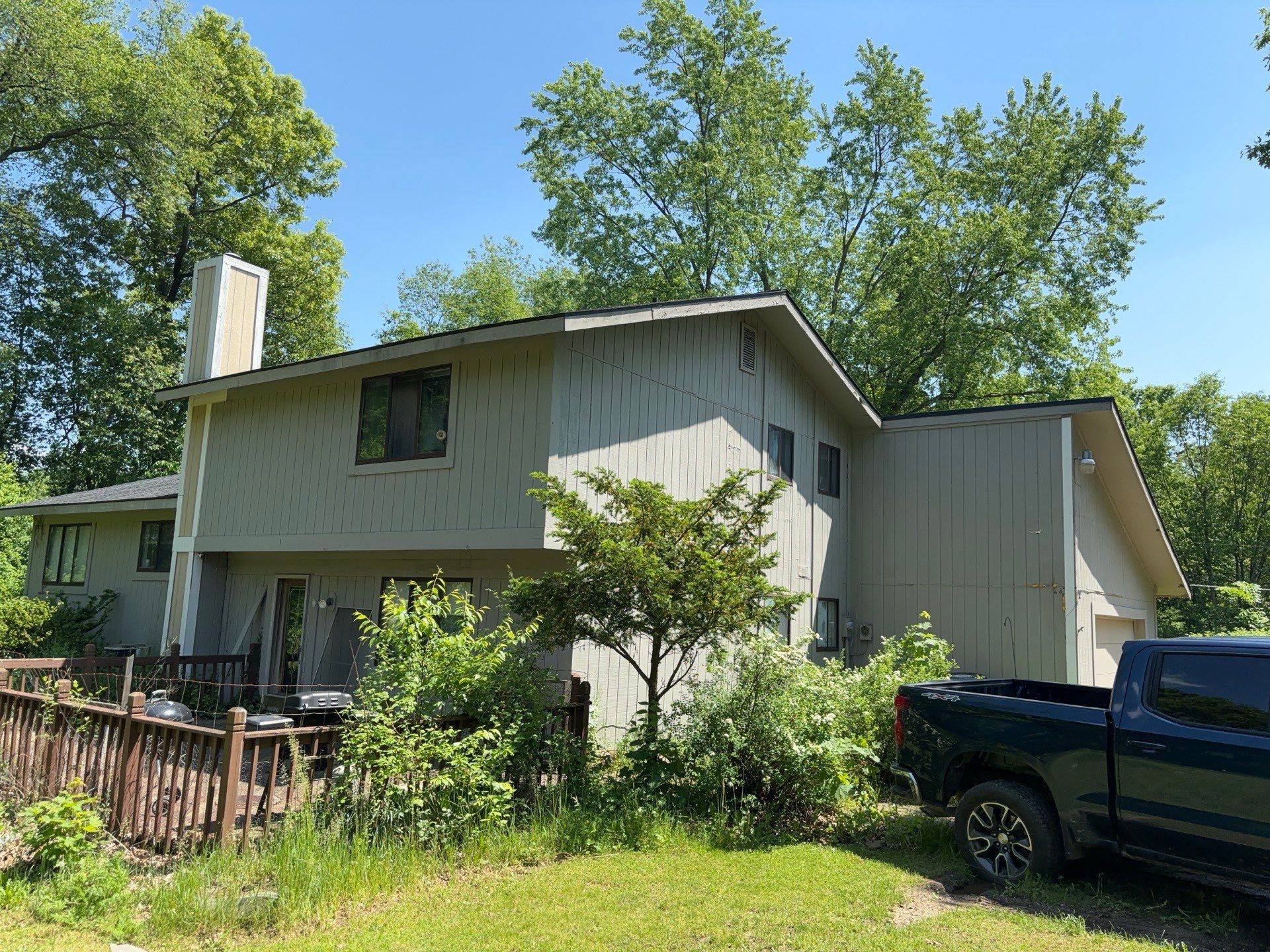 Siding Replacement using Alside D4 1/2" Dutchlap by 180 Contractors