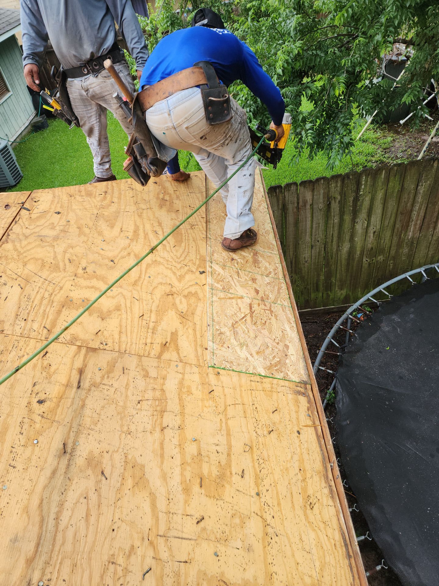Residential Roofing Installation using Owen's Corning Duration (Lifetime) Shingles by Roof Repair Company
