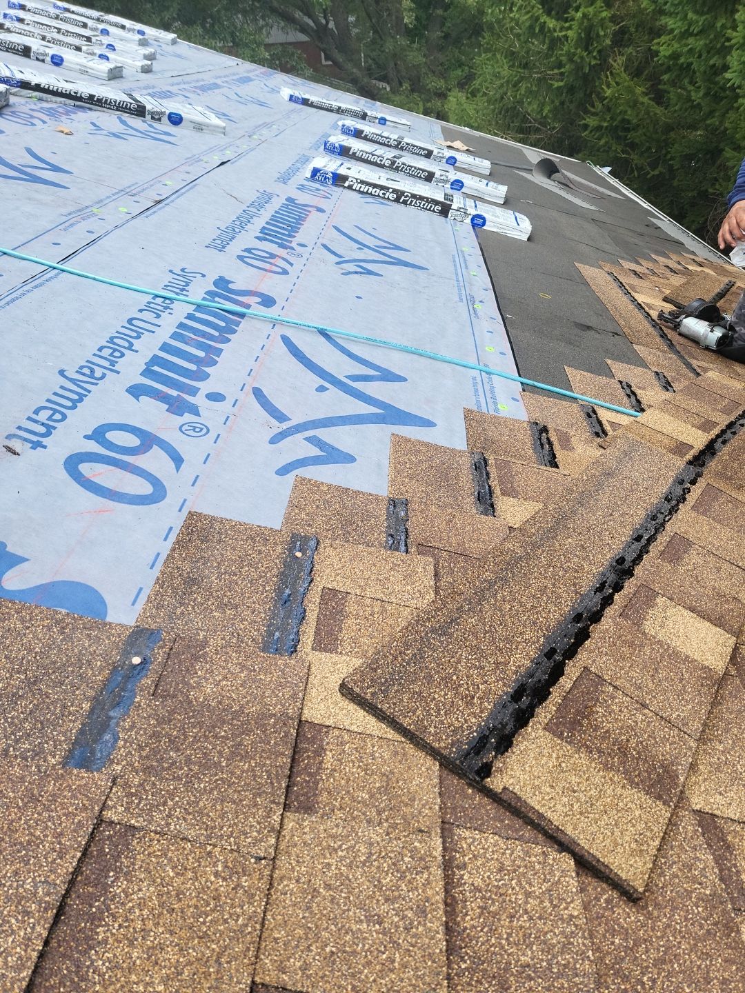 ATLAS PINNACLE COLOR: MORNING HARVEST by Eagle Eye Roofing