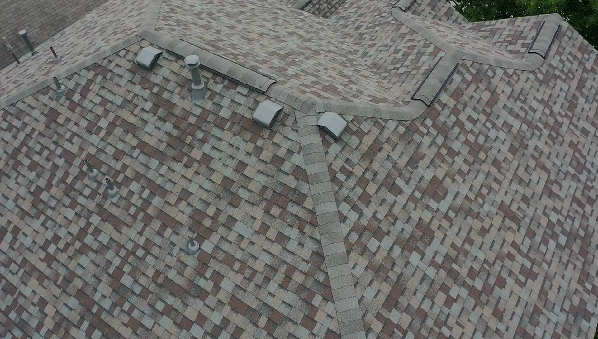 Residential Roof Replacement using Owens Corning 30 year Architectural Shingles by Premier Roofing and Contracting