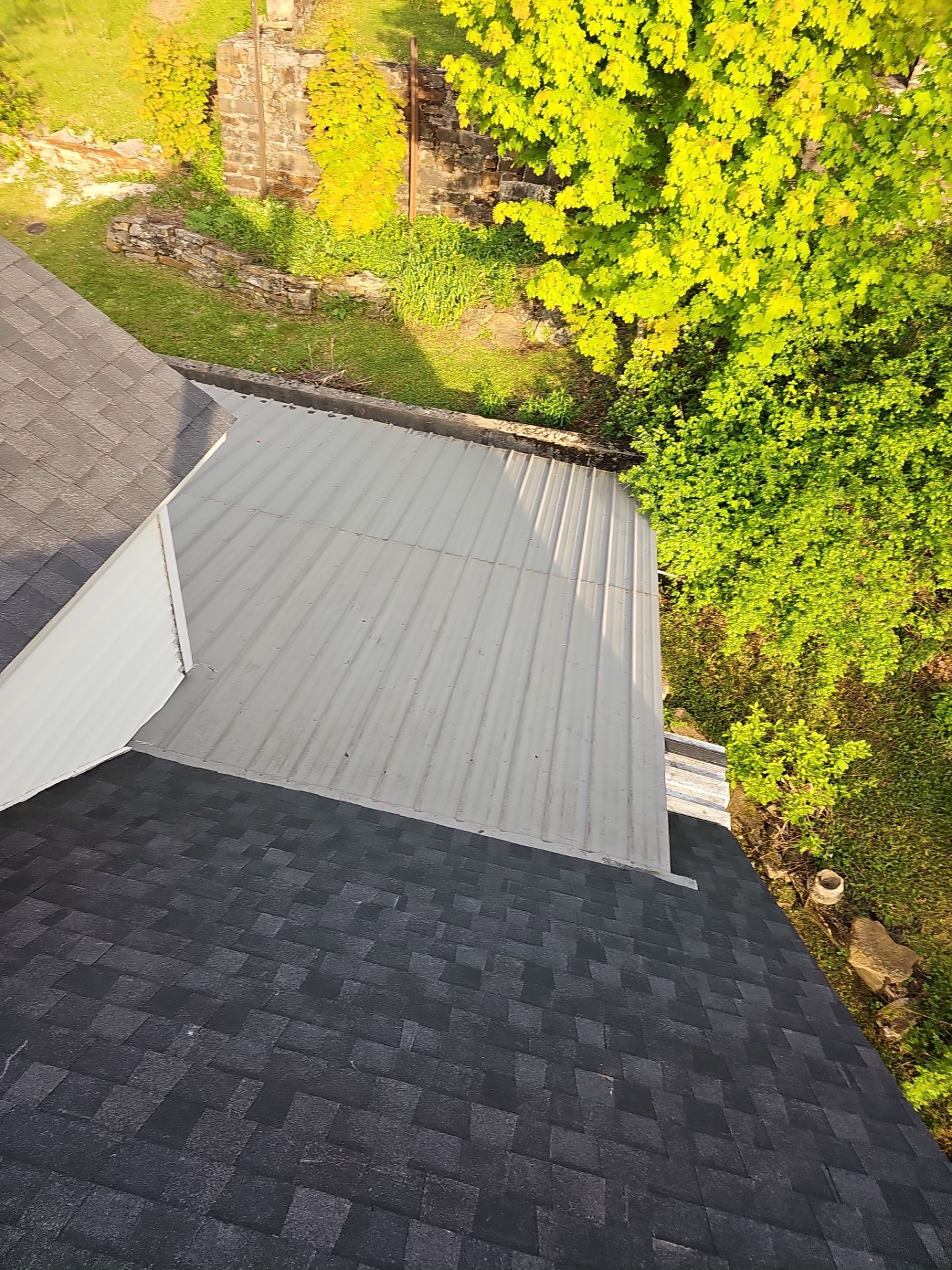 Roof Replacement Landmark PRO Charcoal Black by Winchester Roofing