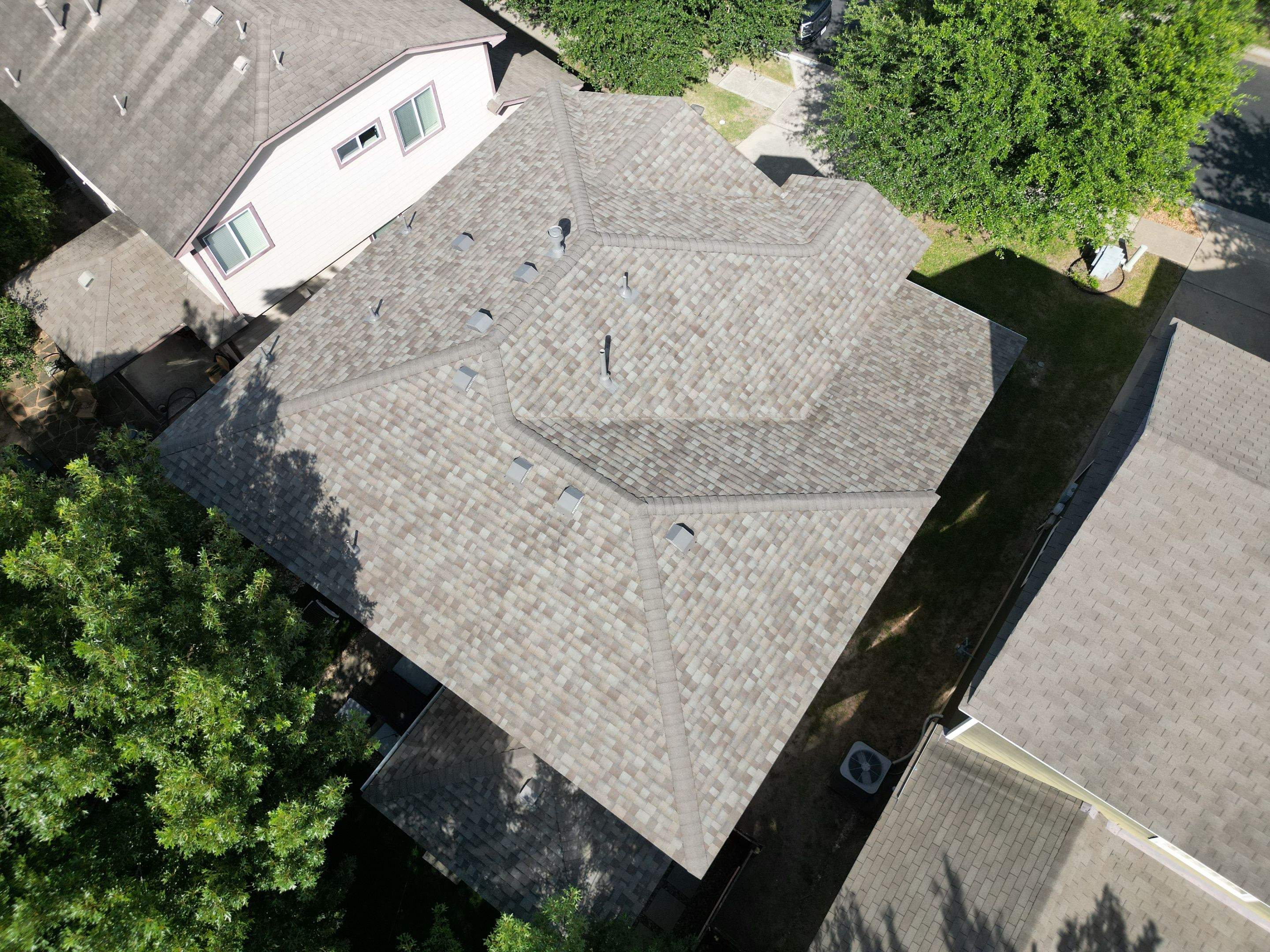 Driftwood - Owens Corning TruDefintion Duration by RoofsOnly.com