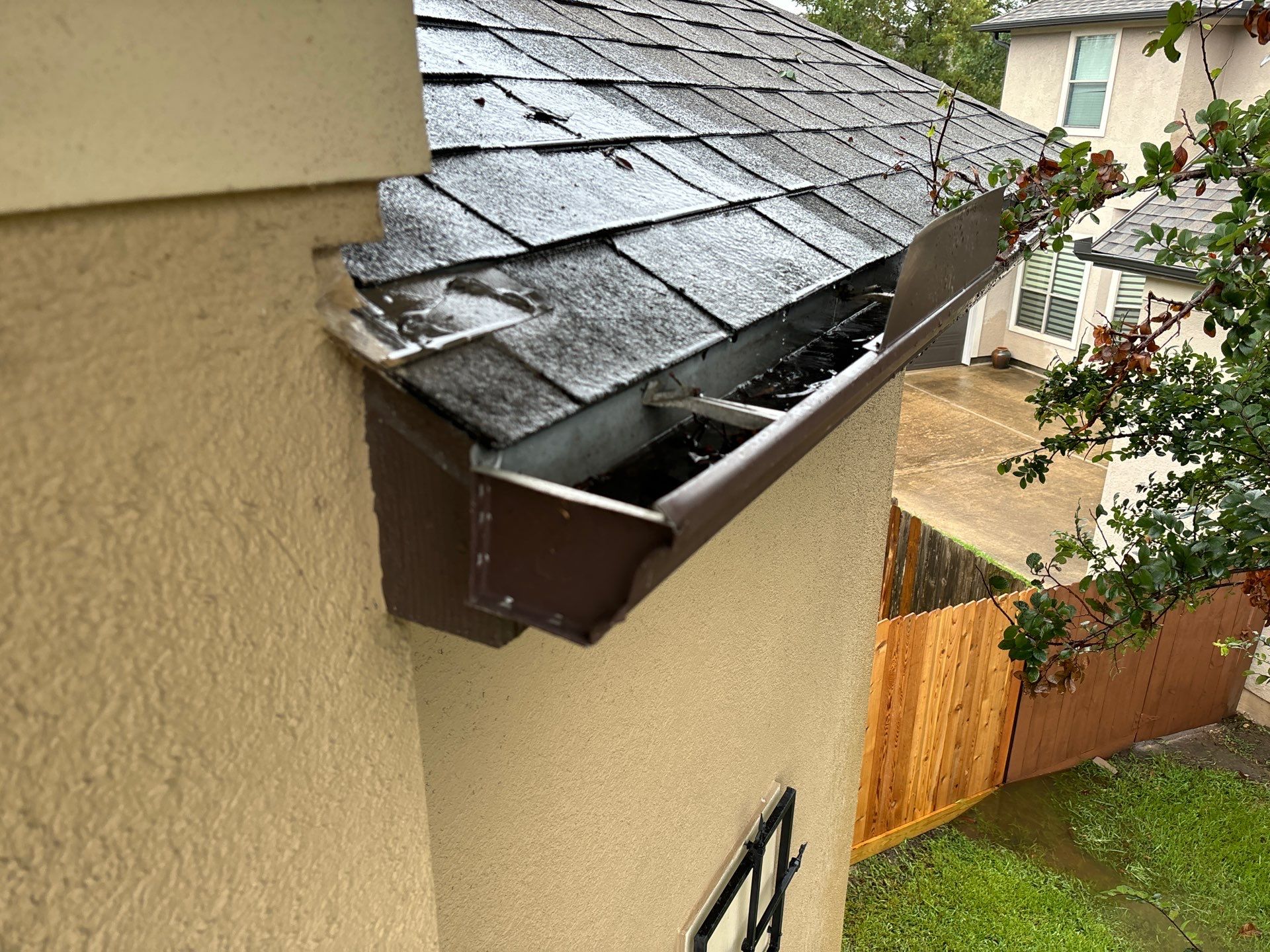 Residential Roofing Installation using Owen's Corning Duration (Lifetime) Shingles by Roof Repair Company