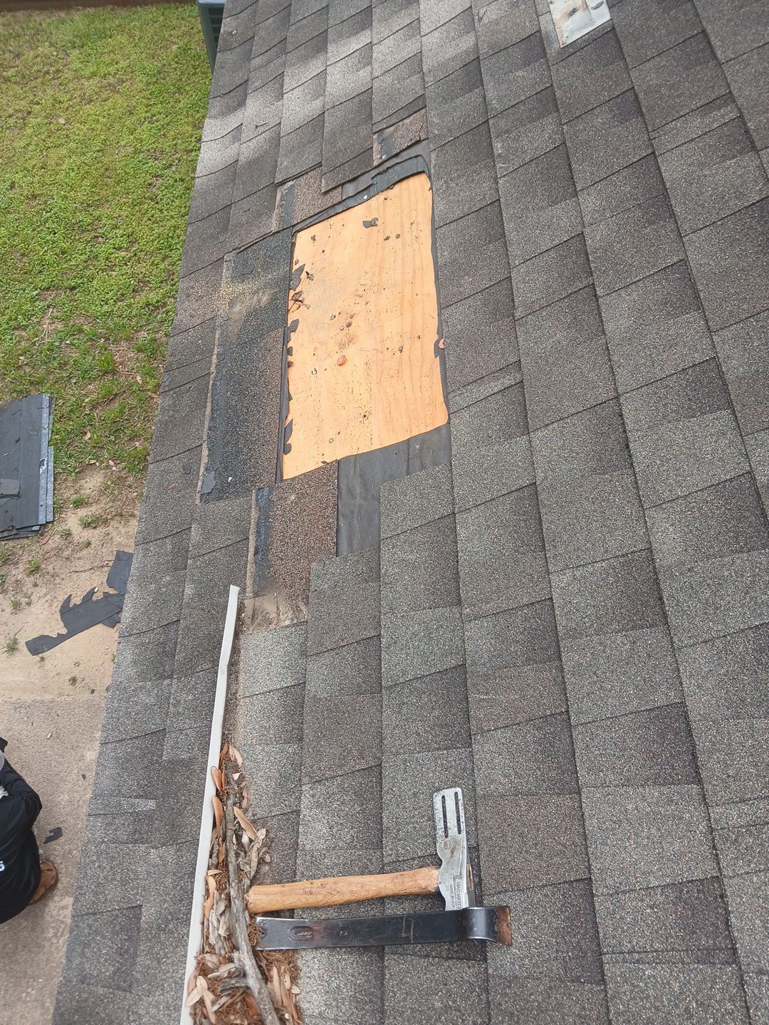 Residential Roofing Repair using Owen's Corning Duration (Lifetime) Shingles by Roof Repair Company