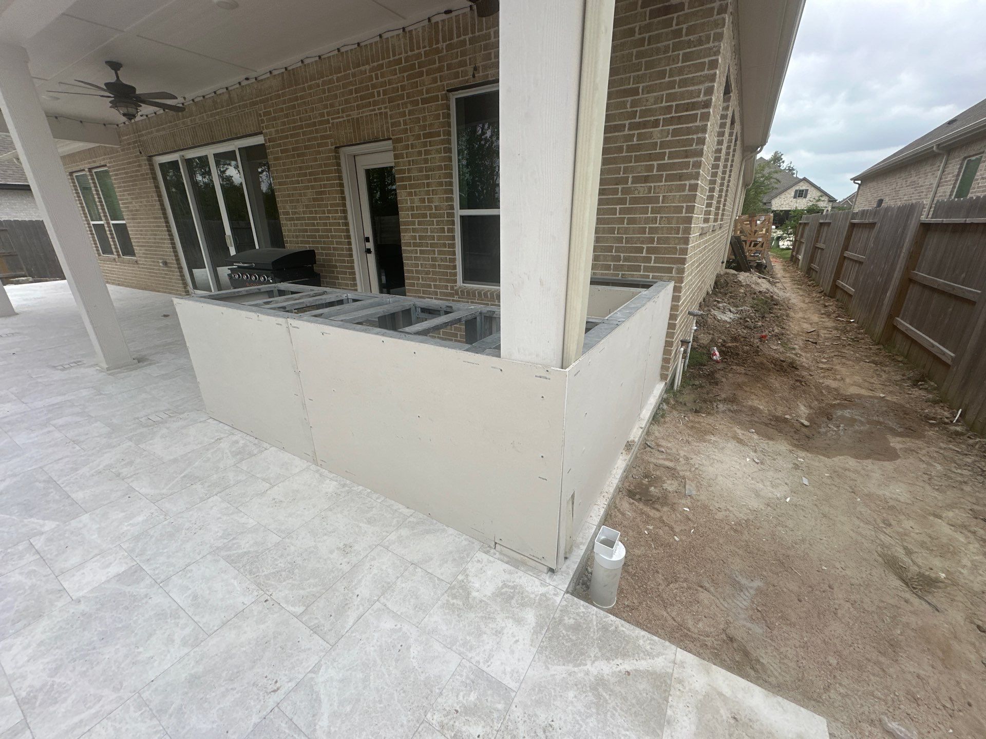 Summer Kitchen in Conroe, TX by SophAlx LLC