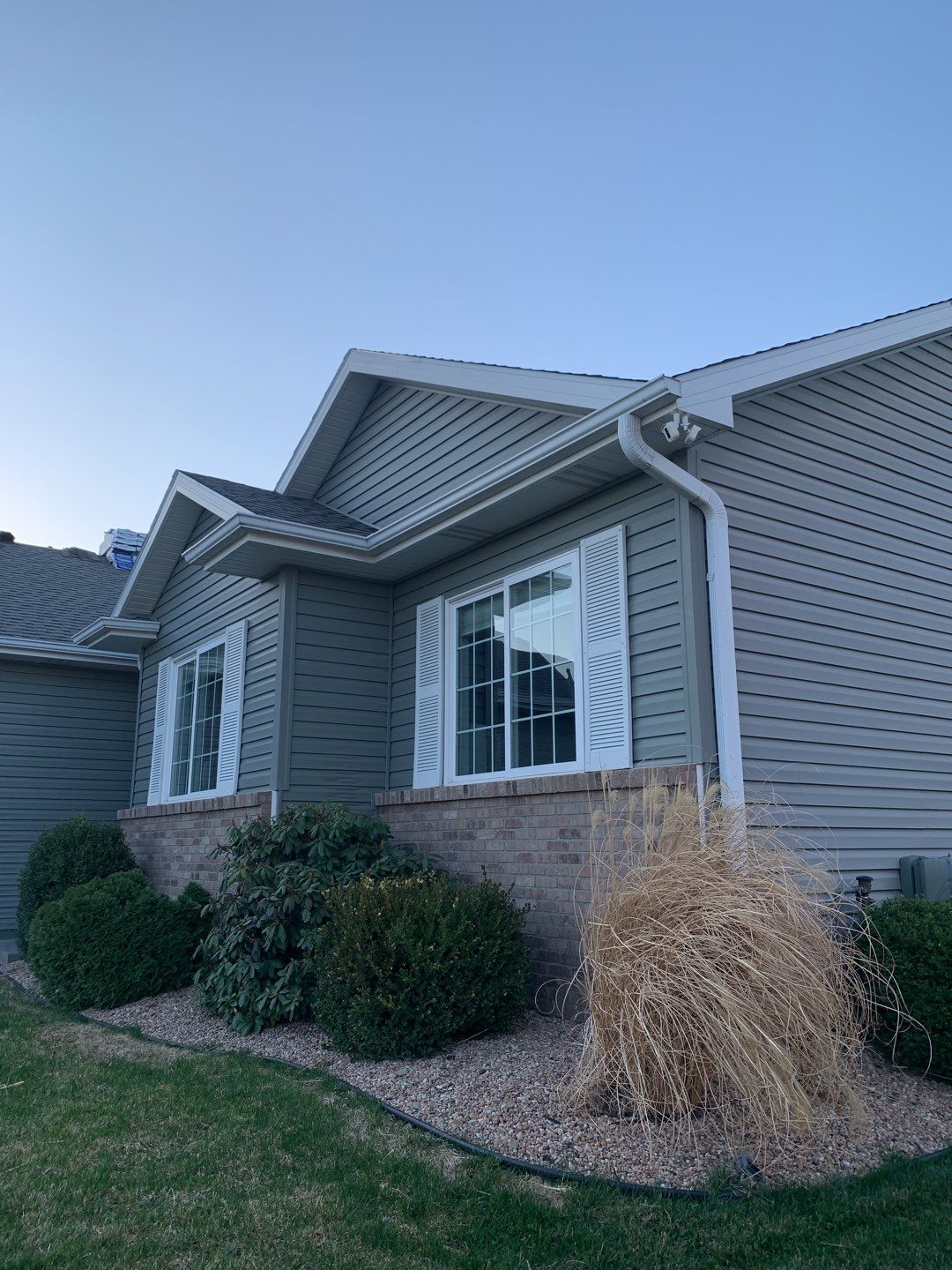 Residential Re-roof by White Castle Roofing