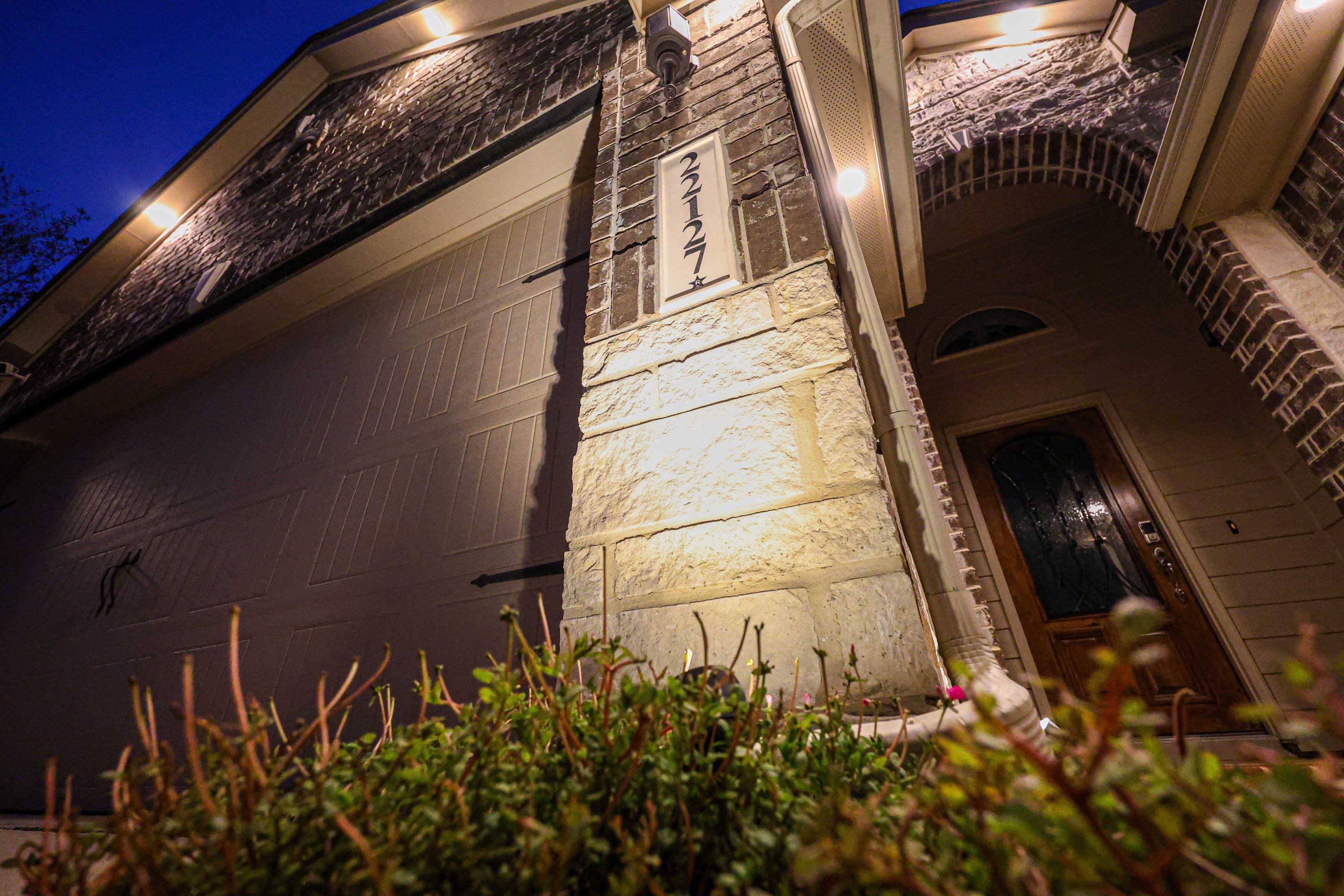 Wortham Oaks, San Antonio by Hole In One Lawns, LLC