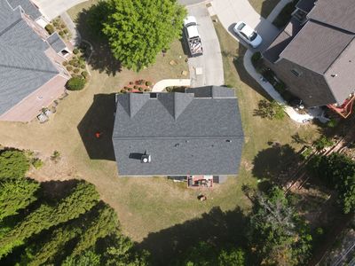 Residential Roofing Installation using Owens Corning Onyx Black
