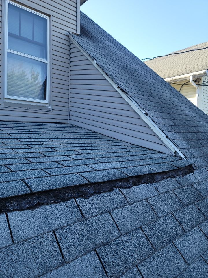 ATLAS PINNACLE COLOR: MORNING HARVEST DRIP EDGE: WHITE by Eagle Eye Roofing