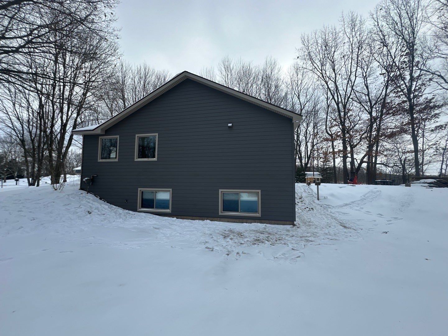 Siding Replacement using Alside S7 Cedar Mill Grain Composite by 180 Contractors
