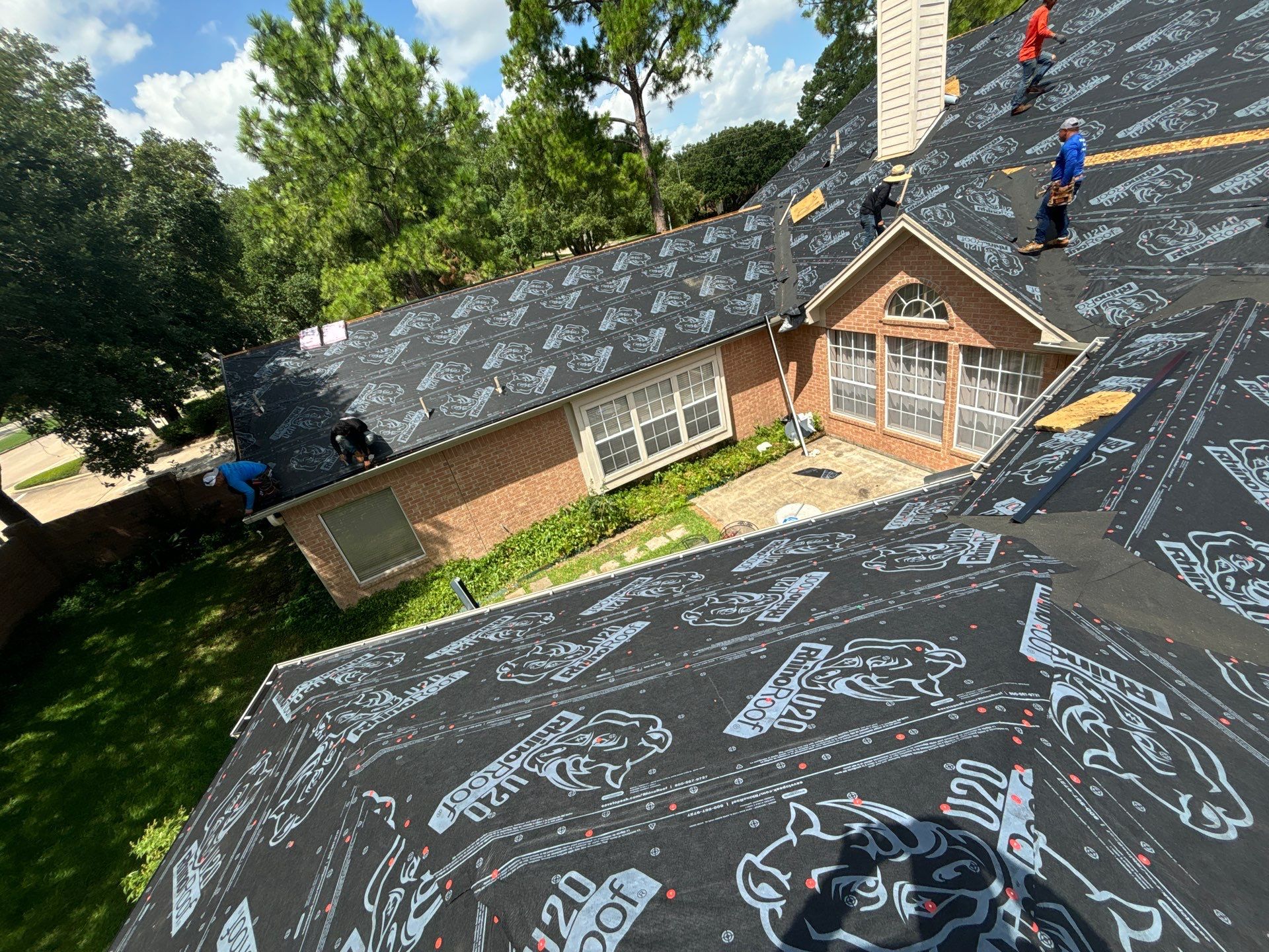 Residential Roofing Installation using Owen's Corning Duration (Lifetime) Shingles by Roof Repair Company