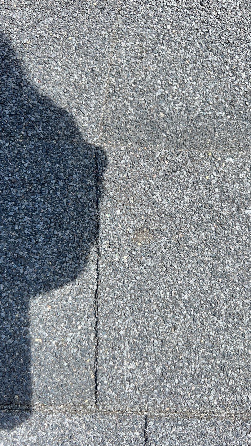 Owens Corning TruDefinition Duration - Onyx Black by Montana Roofing Solutions