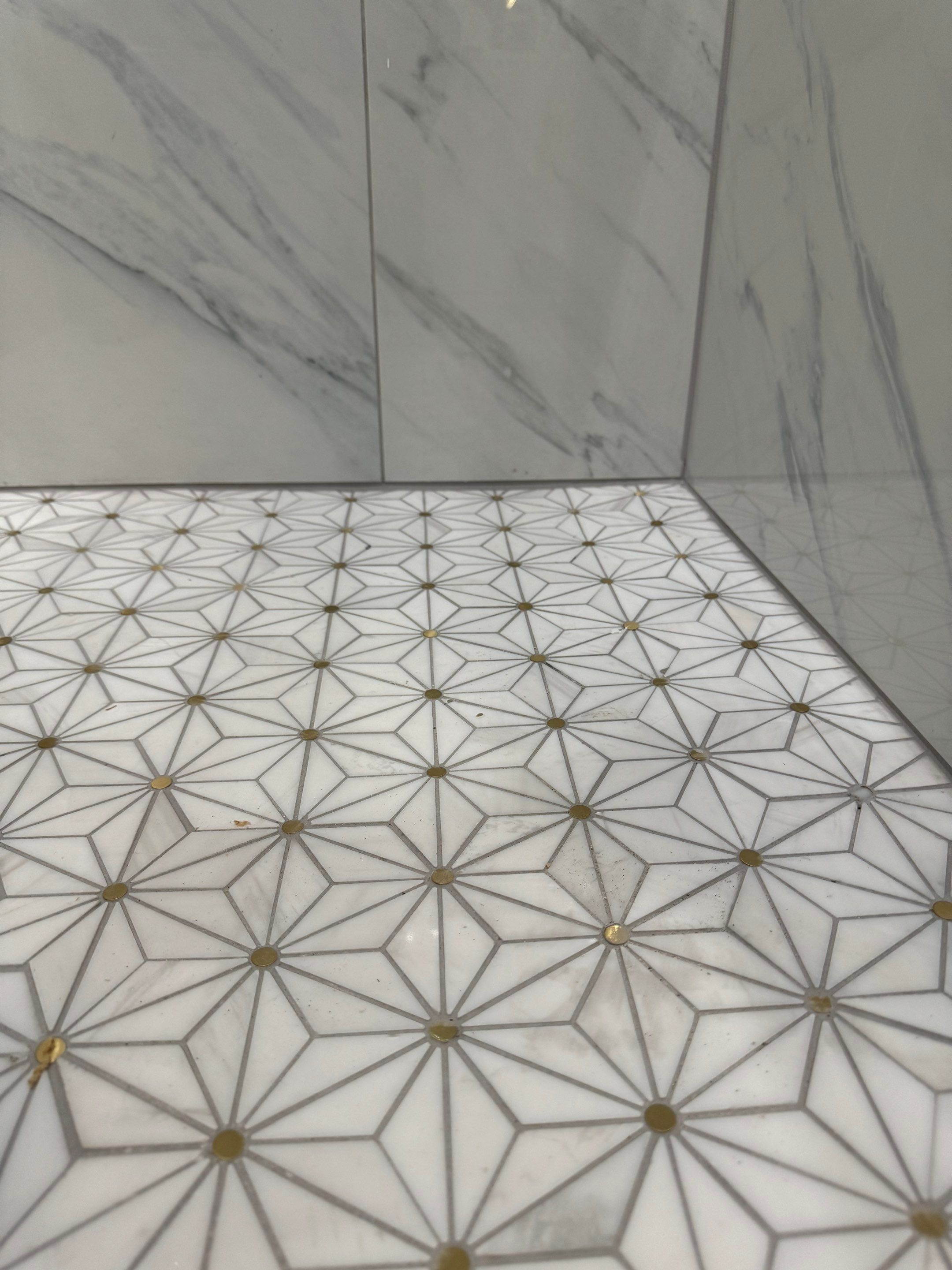 Woods Trace - Bathroom Remodel  by Pillar and Pine