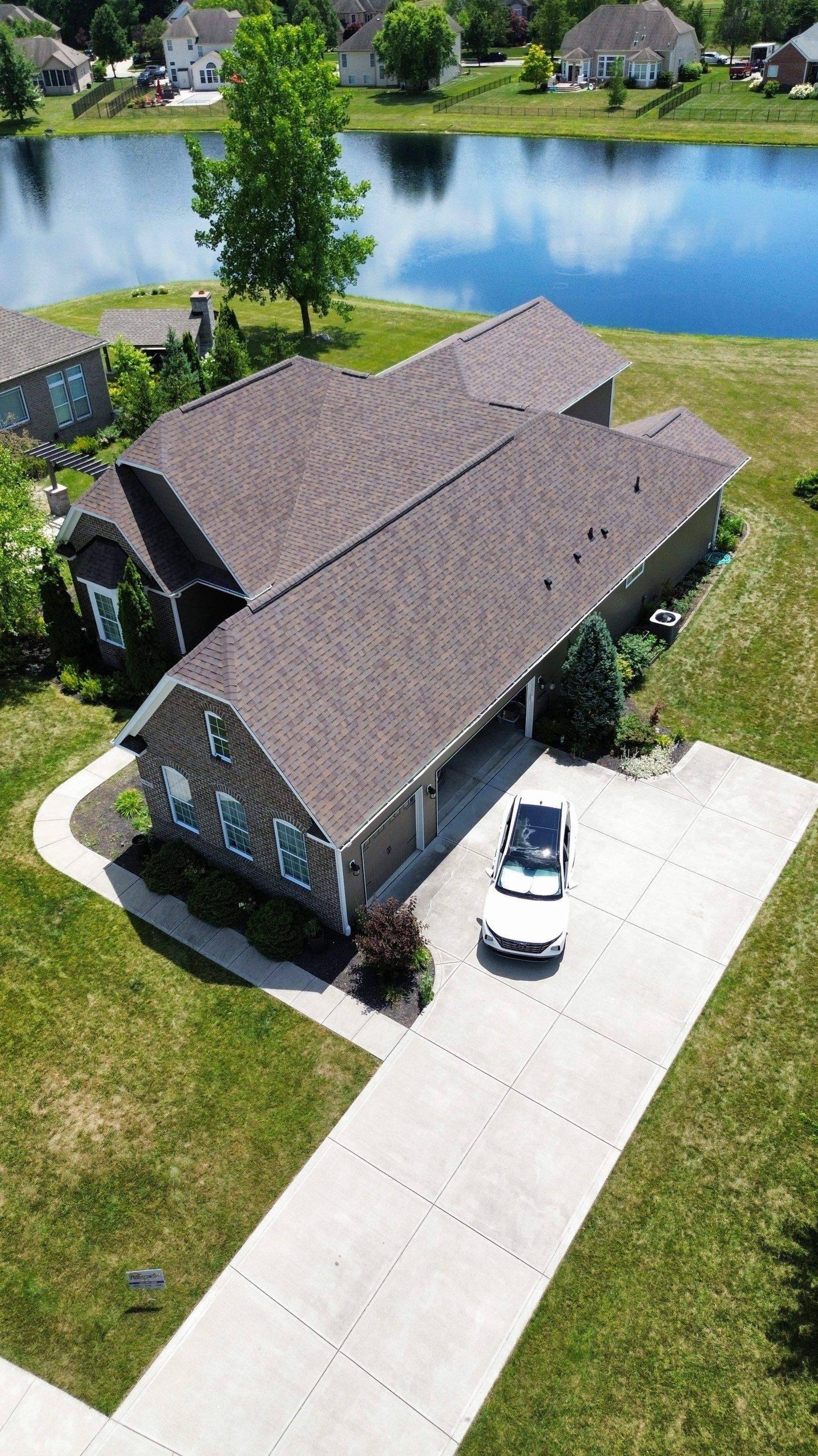 Batta - Indianapolis, IN 46234 by Honeycomb Roofing and Exteriors